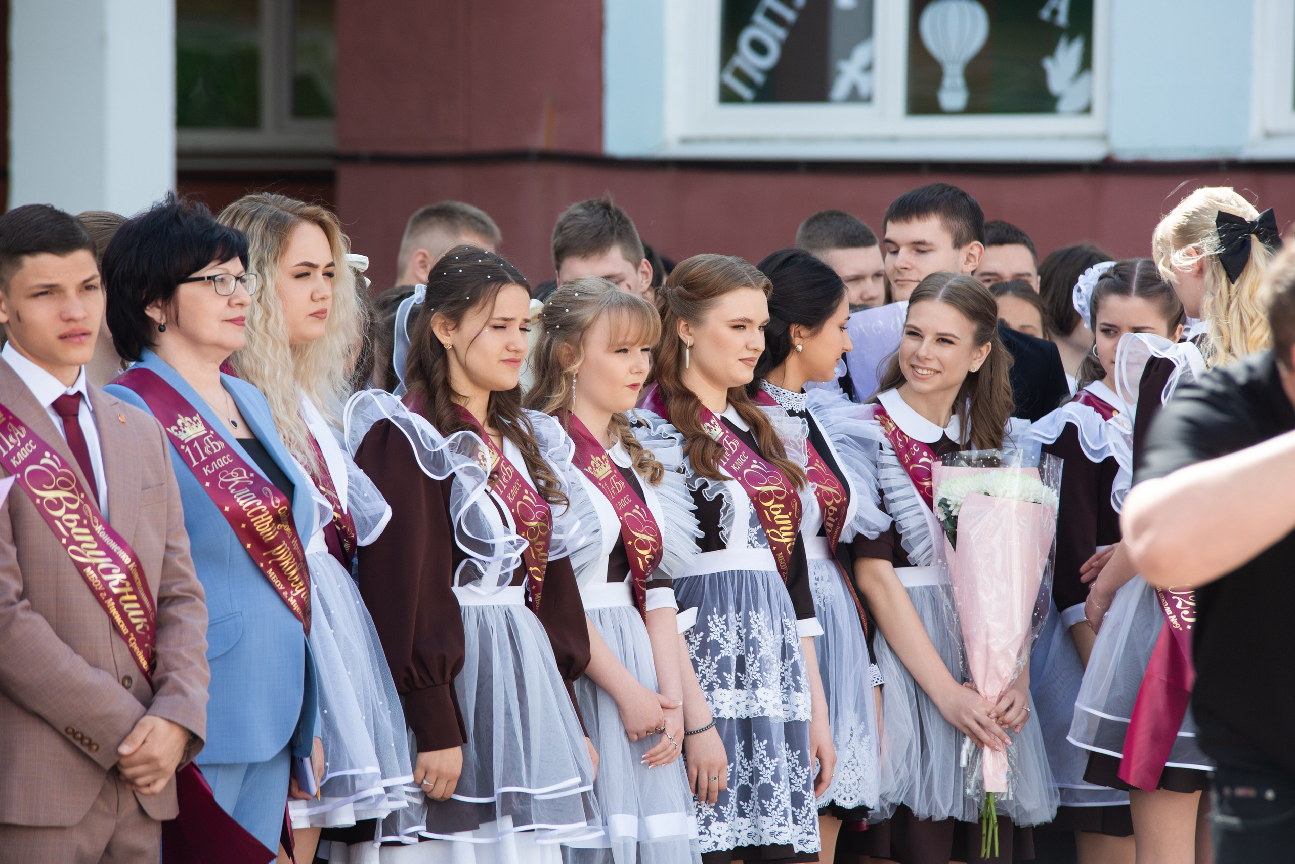 ПОСЛЕДНИЙ ЗВОНОК 2025 9 ШКОЛА Г. МЦЕНСК. Профессиональный фотограф в Мценске и Орловской области