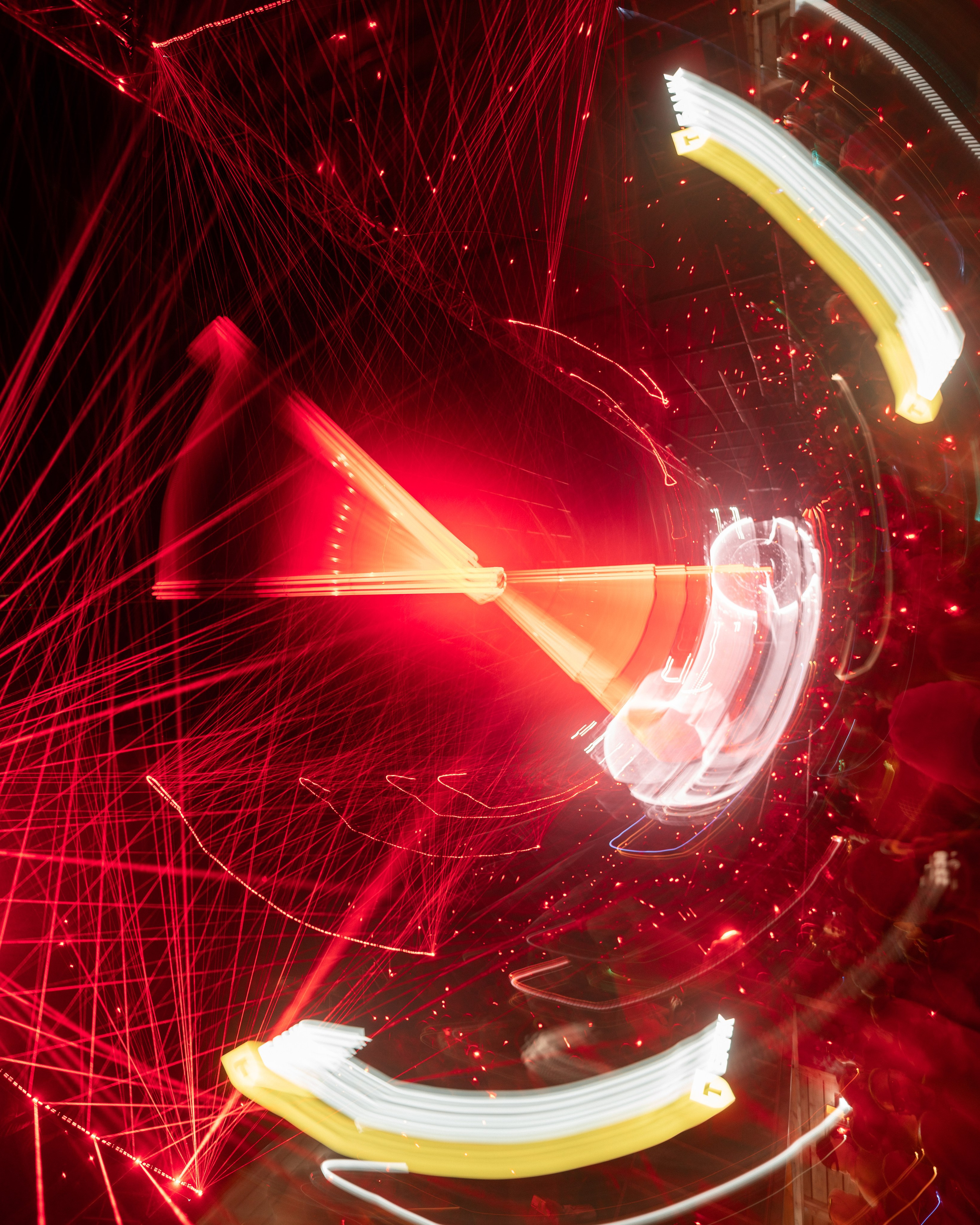 Signal 2024. @tomrus: Рустам Шагиморданов — фотограф