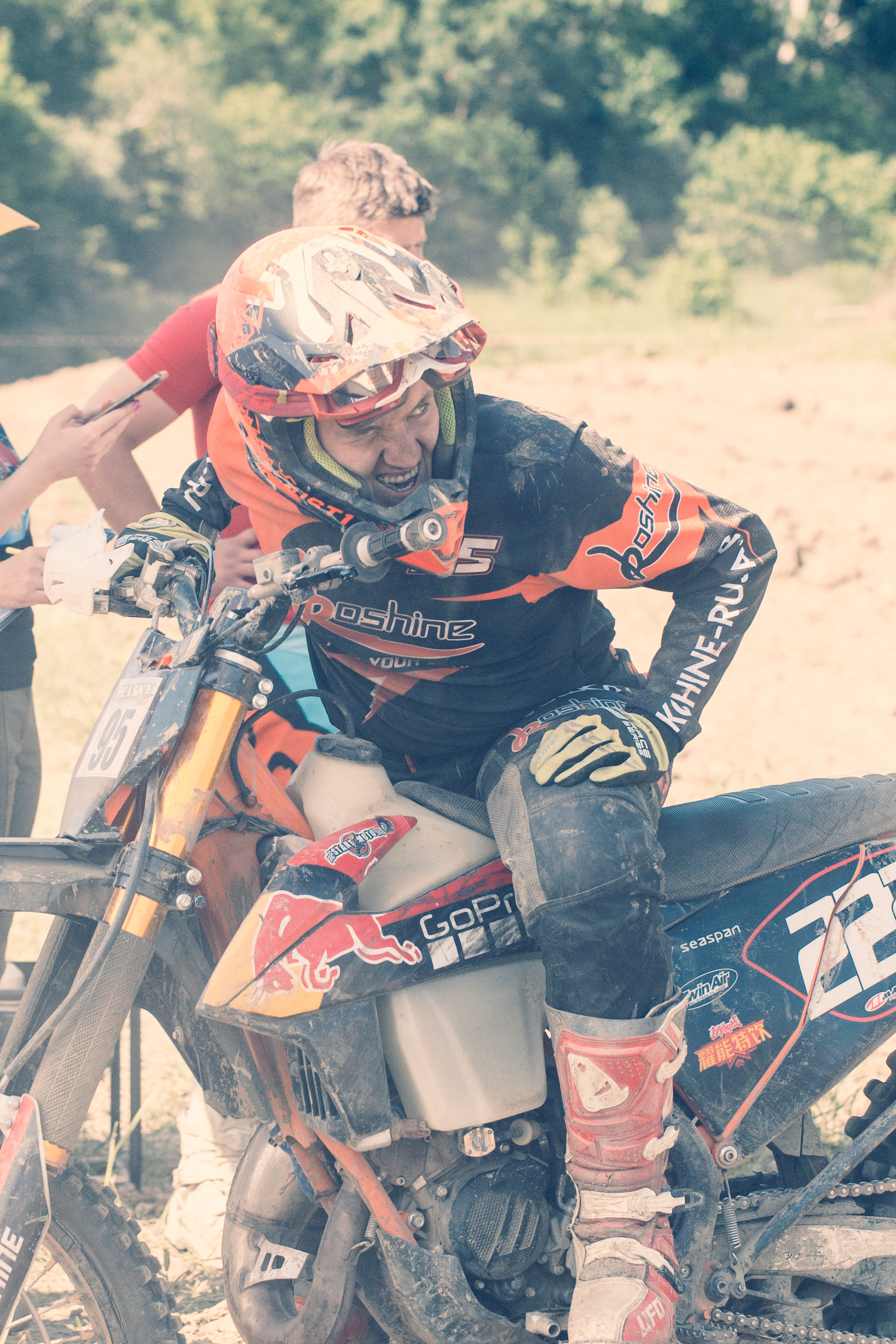 Хаски Фест май 2022. Ручка Алена — ботанический художник, дизайнер, фотограф