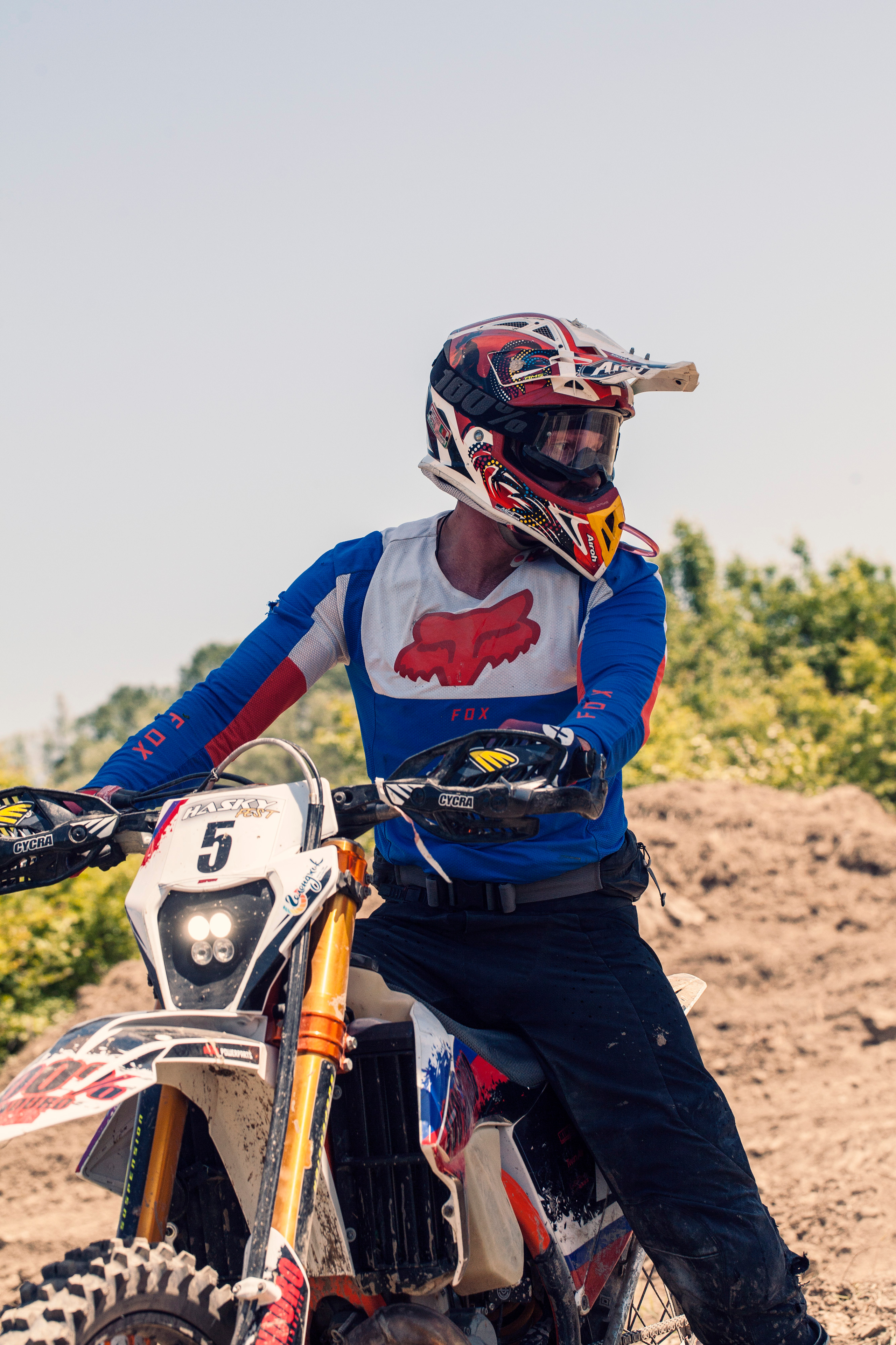 Хаски Фест май 2022. Ручка Алена — ботанический художник, дизайнер, фотограф