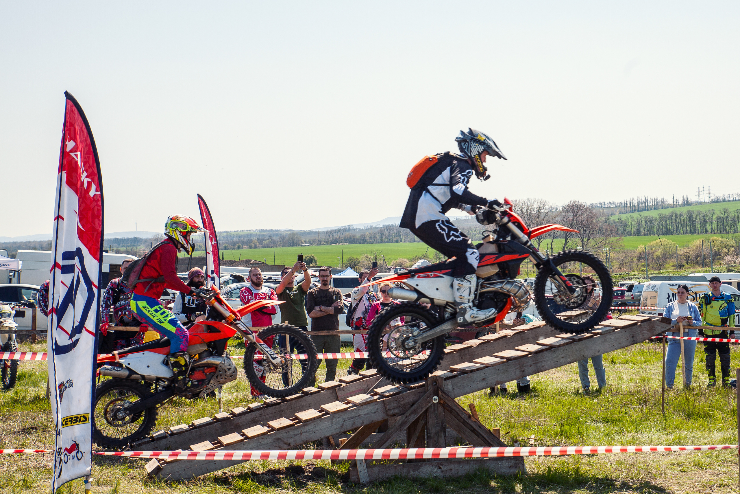 Куматырь 2023. Ручка Алена — ботанический художник, дизайнер, фотограф