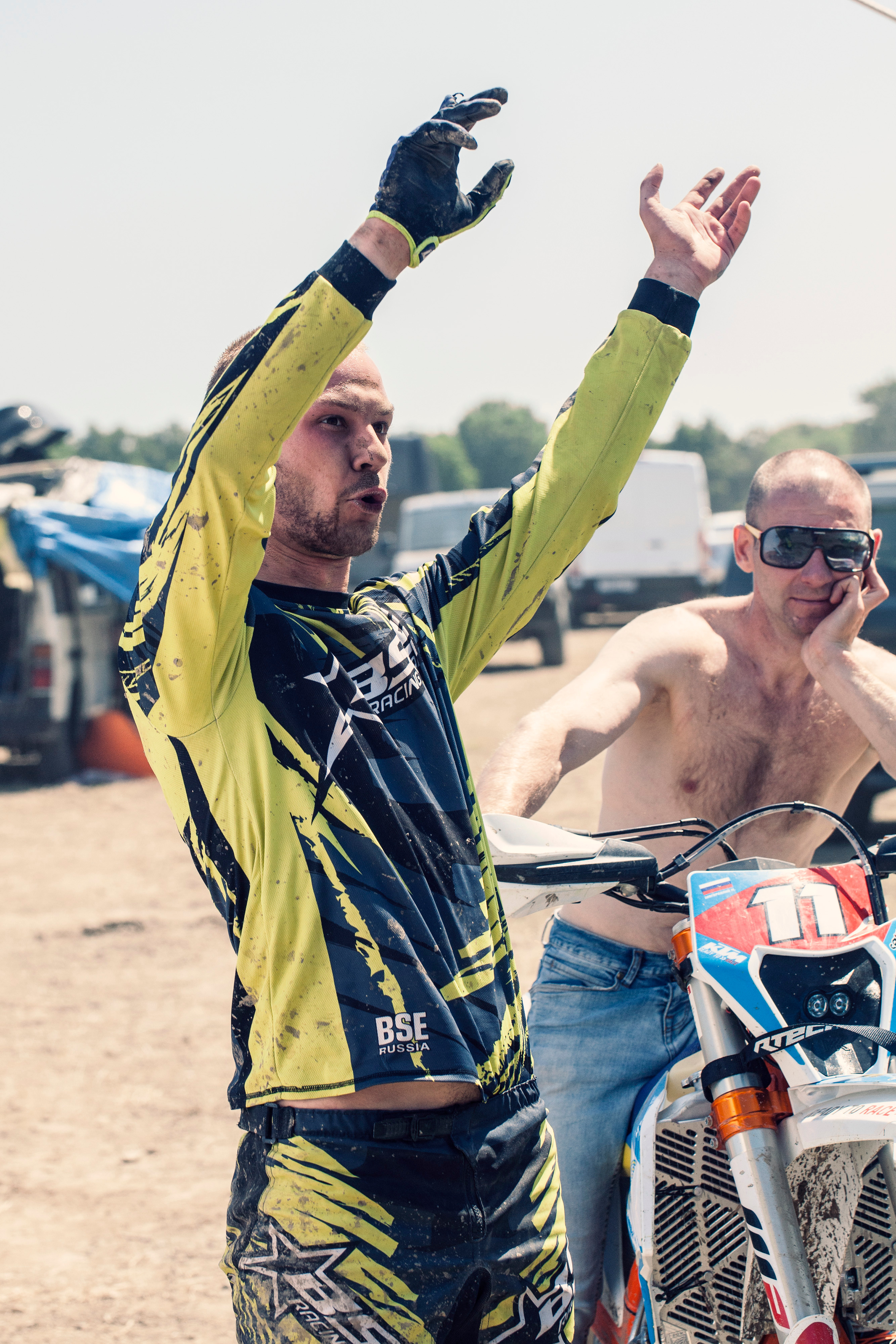 Хаски Фест май 2022. Ручка Алена — ботанический художник, дизайнер, фотограф