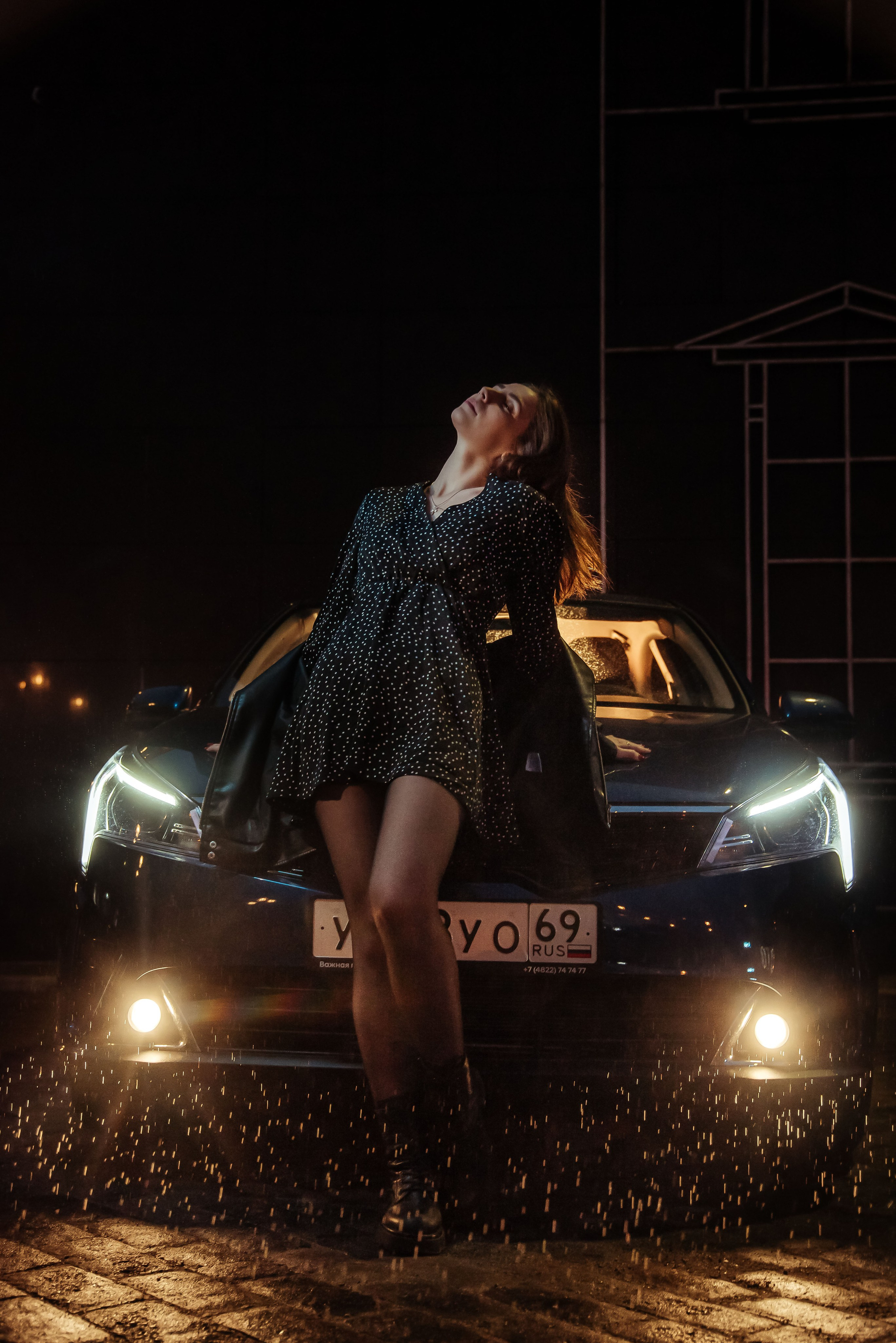 Фотосессия в машине. Свадебный и портретный фотограф lifestyle