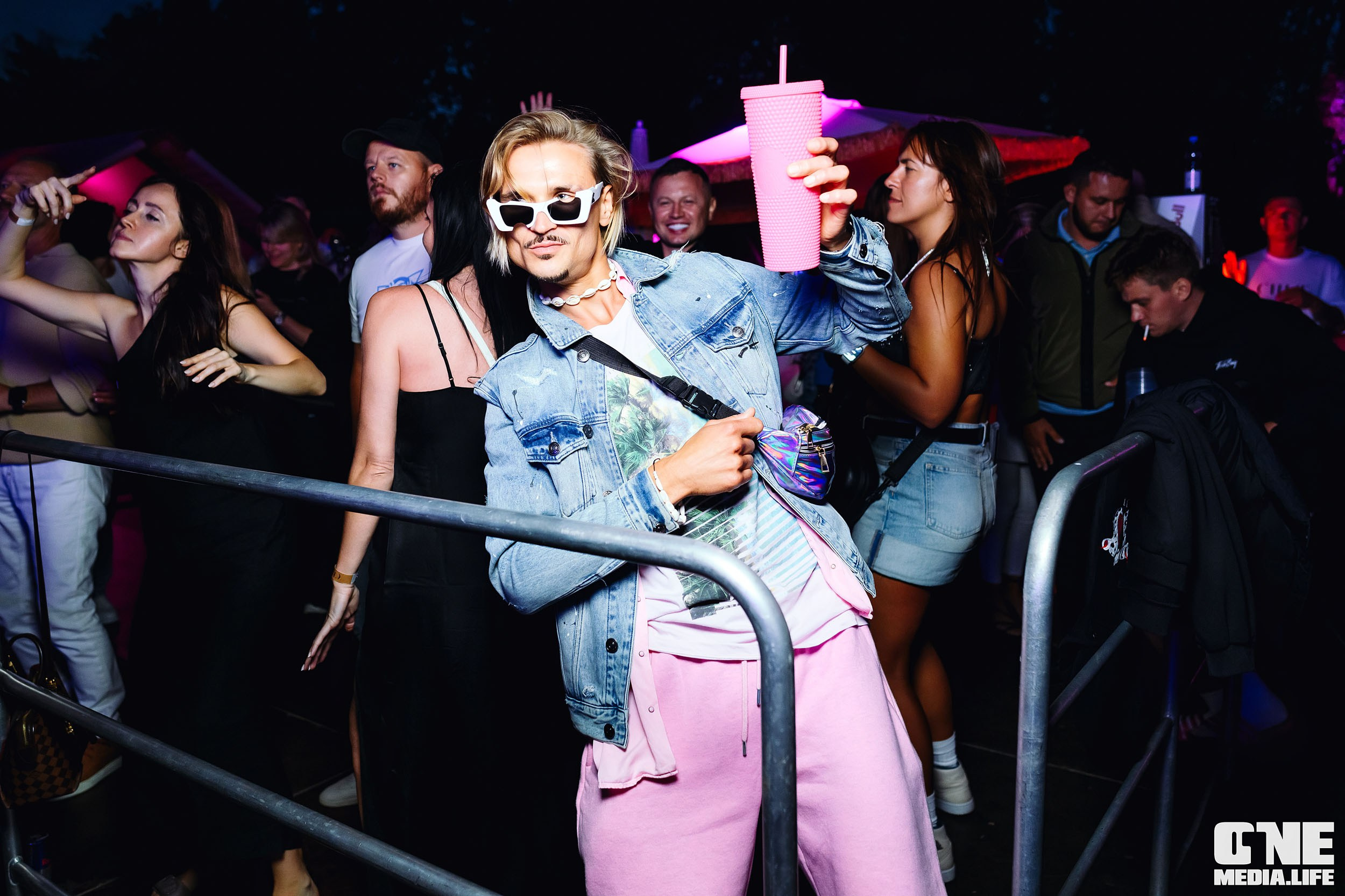 CULT — electronic music festival. Day II. One Media Life: фоторепортажи, фотоотчеты с мероприятий и заведений