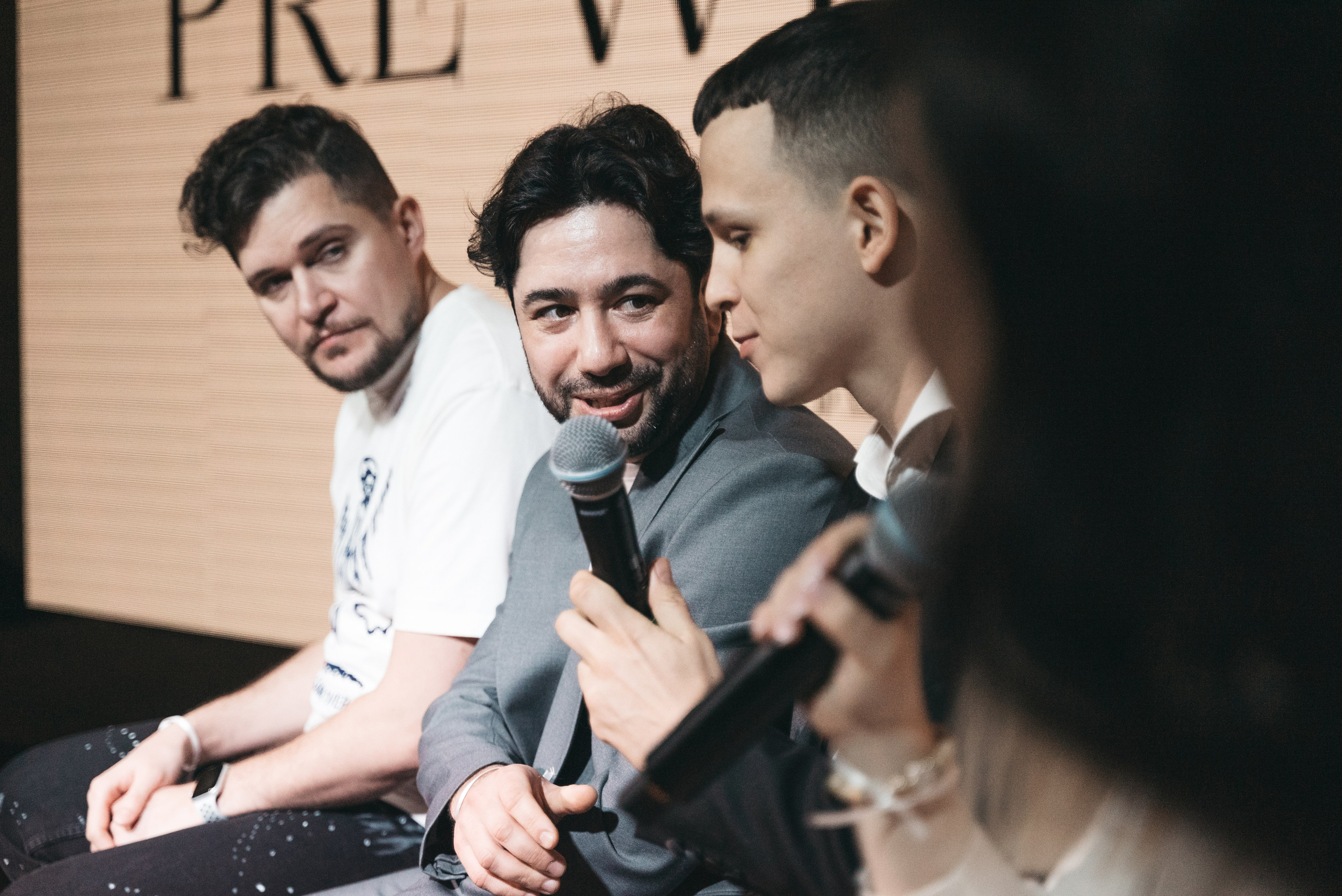 WhiteRoom Pre-wedding. Репортажный и свадебный фотограф в Сургуте