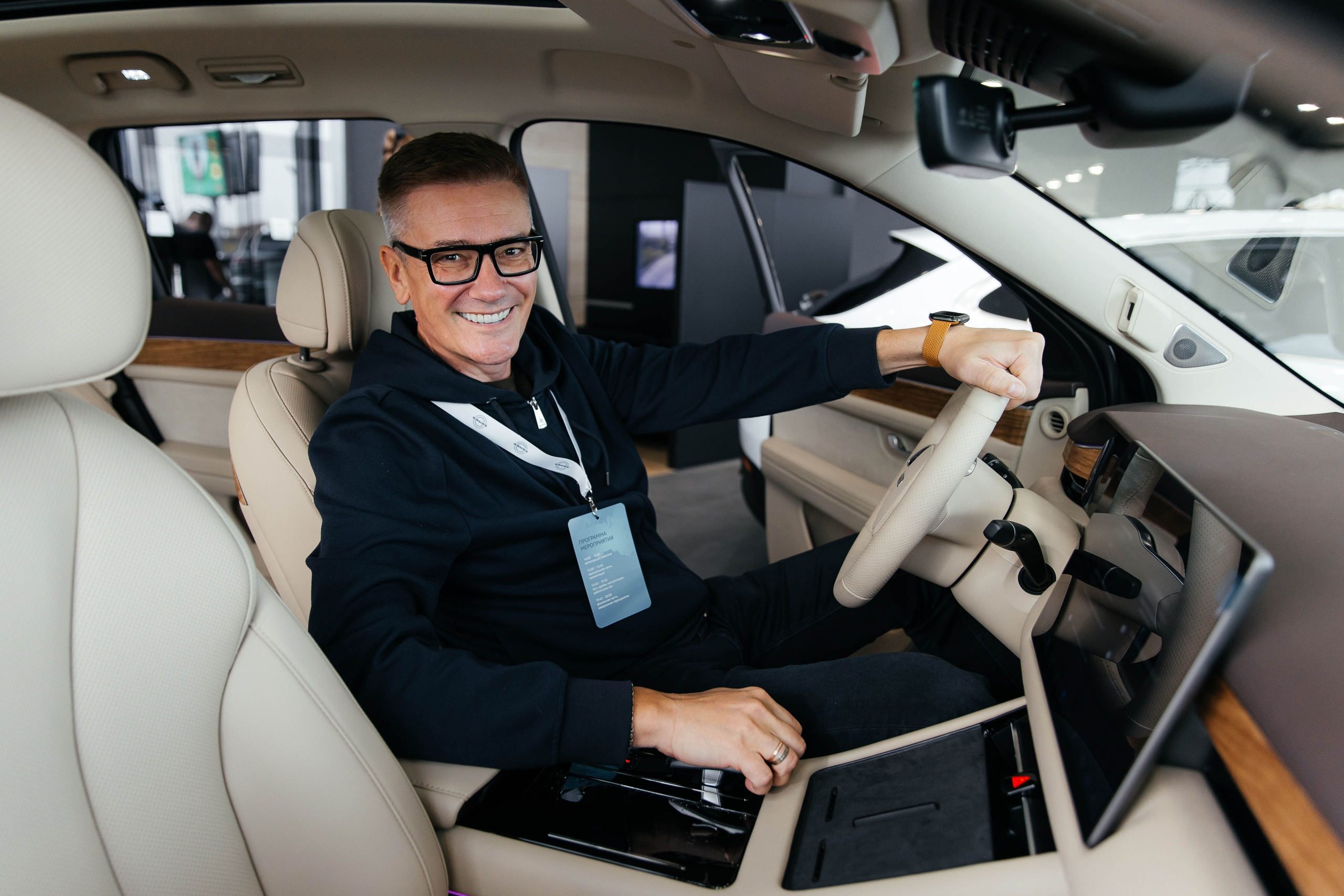 Презентация автомобилей | S E R E S. Профессиональный фотограф Тольятти | Самара | Москва | Сочи