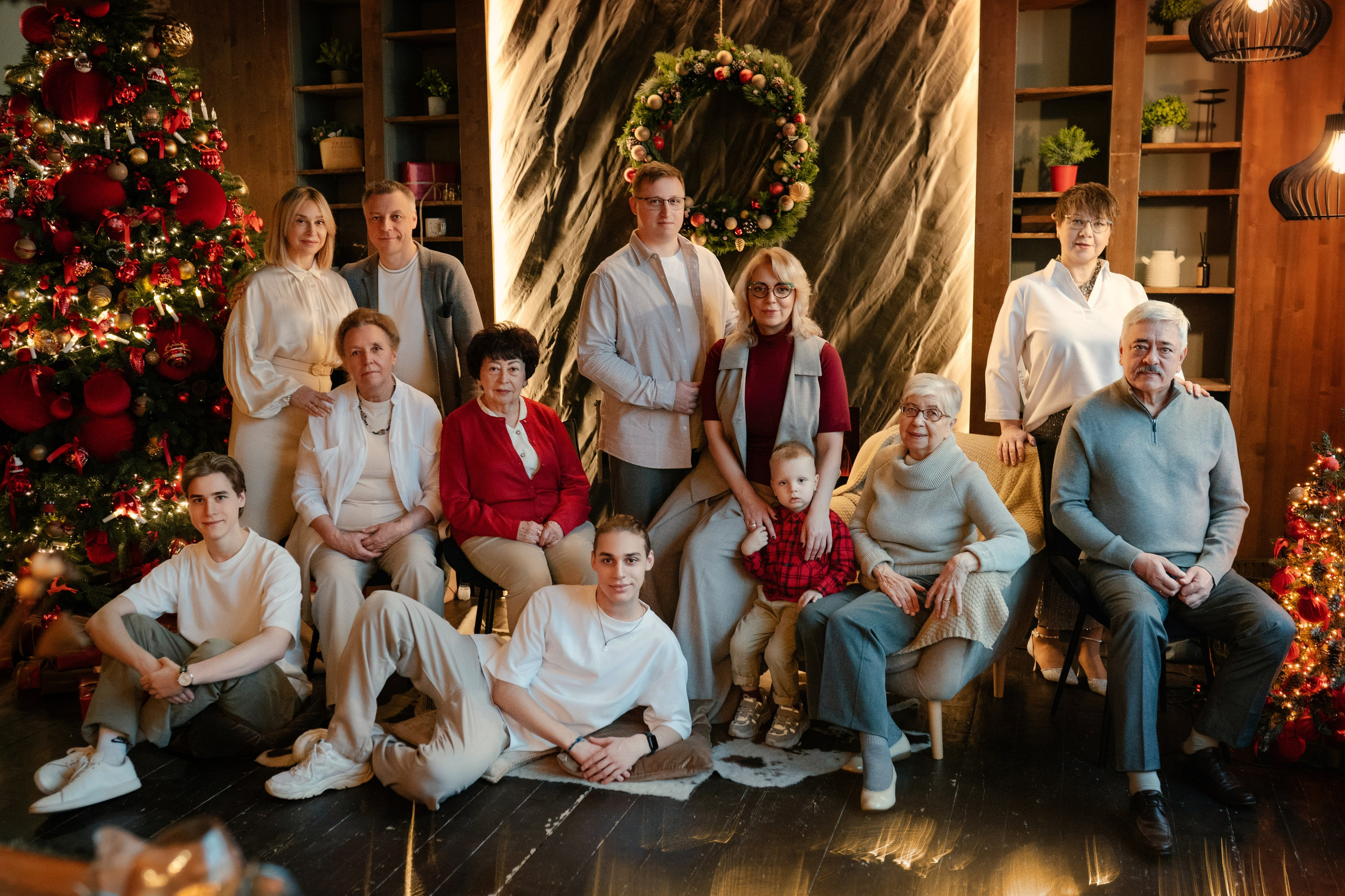 Семейная фотосессия в студии и дома Спб портфолио Насти Околот