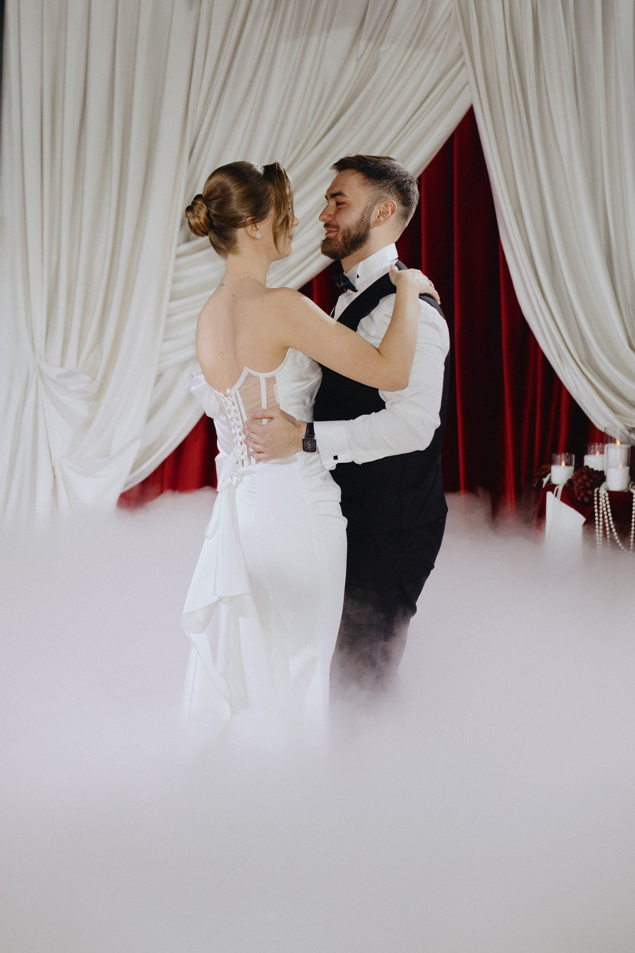 Свадьба Никиты и Оли в Санкт-Петербурге. Свадебный фотограф СПБ