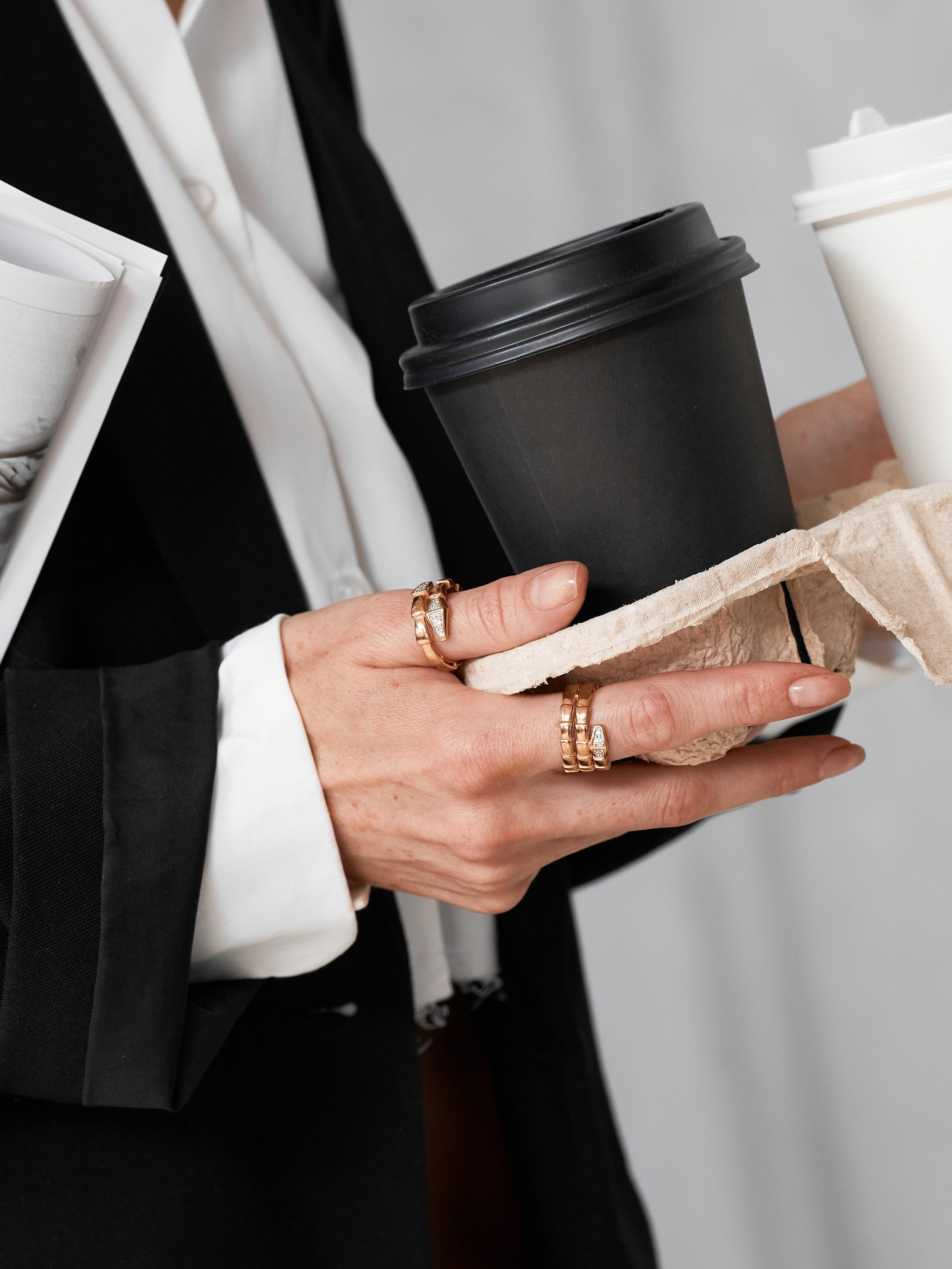 Имиджевая фотосъемка Silvervibe Екатеринбург Wildberries ВБ Ozon Озон контент для бренда Екб заказать цена фотосъемка товара WB имидж. Фотограф Екатеринбург Анастасия Жерновская | Маркетплейсы и нейрофото