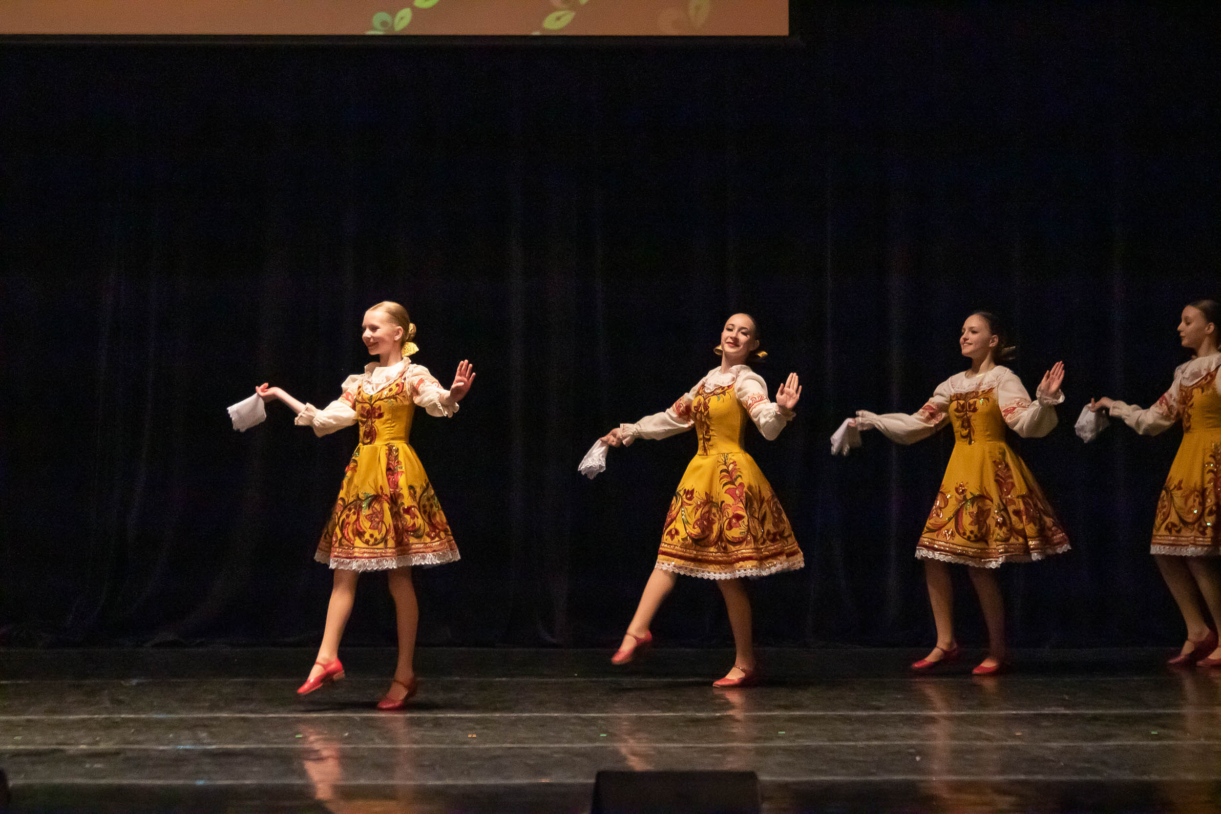 Отчетный концерт образцового хореографического ансамбля «СИРИН». Балетный фотограф в Москве Галина Молчанова