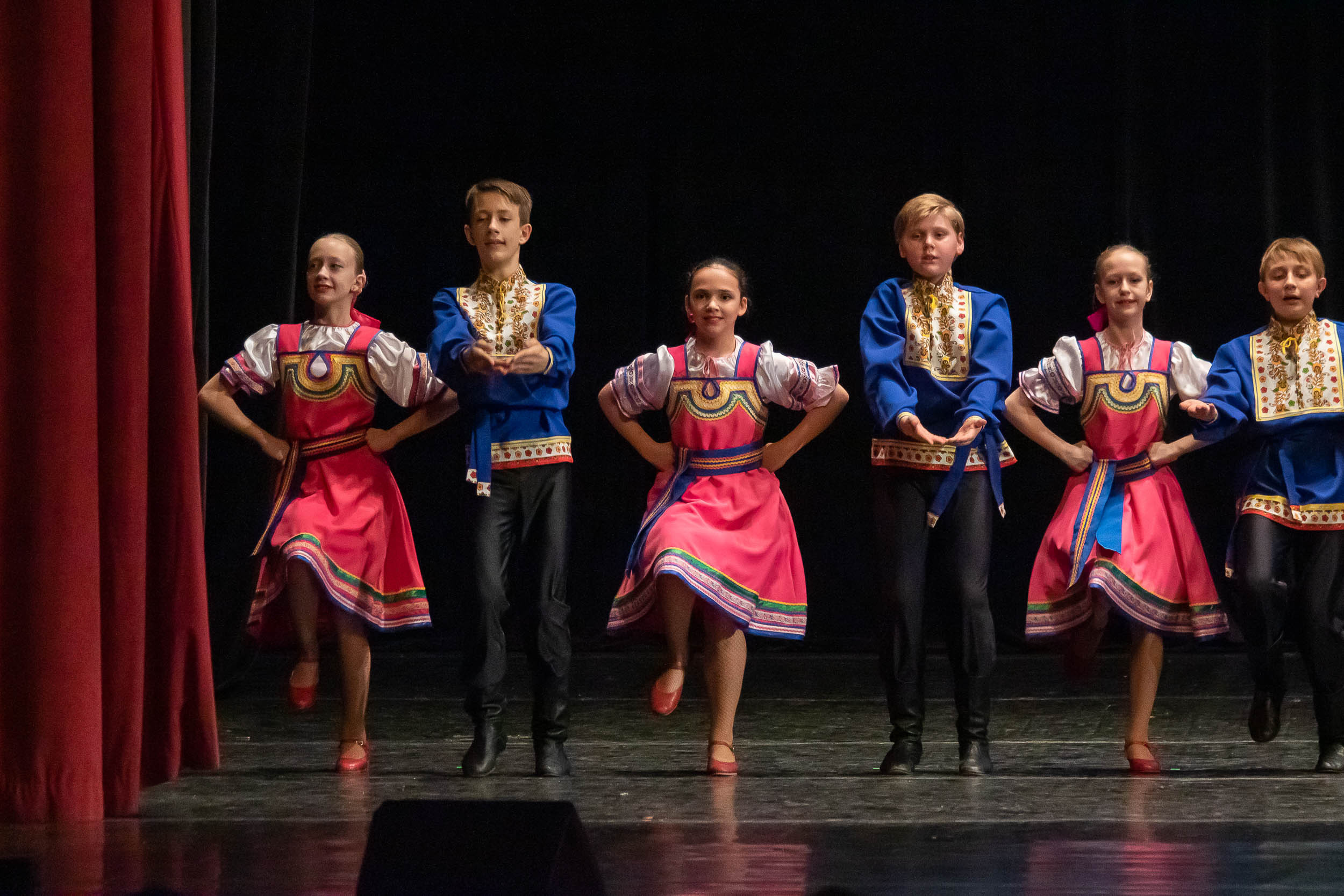 Отчетный концерт образцового хореографического ансамбля «СИРИН». Балетный фотограф в Москве Галина Молчанова