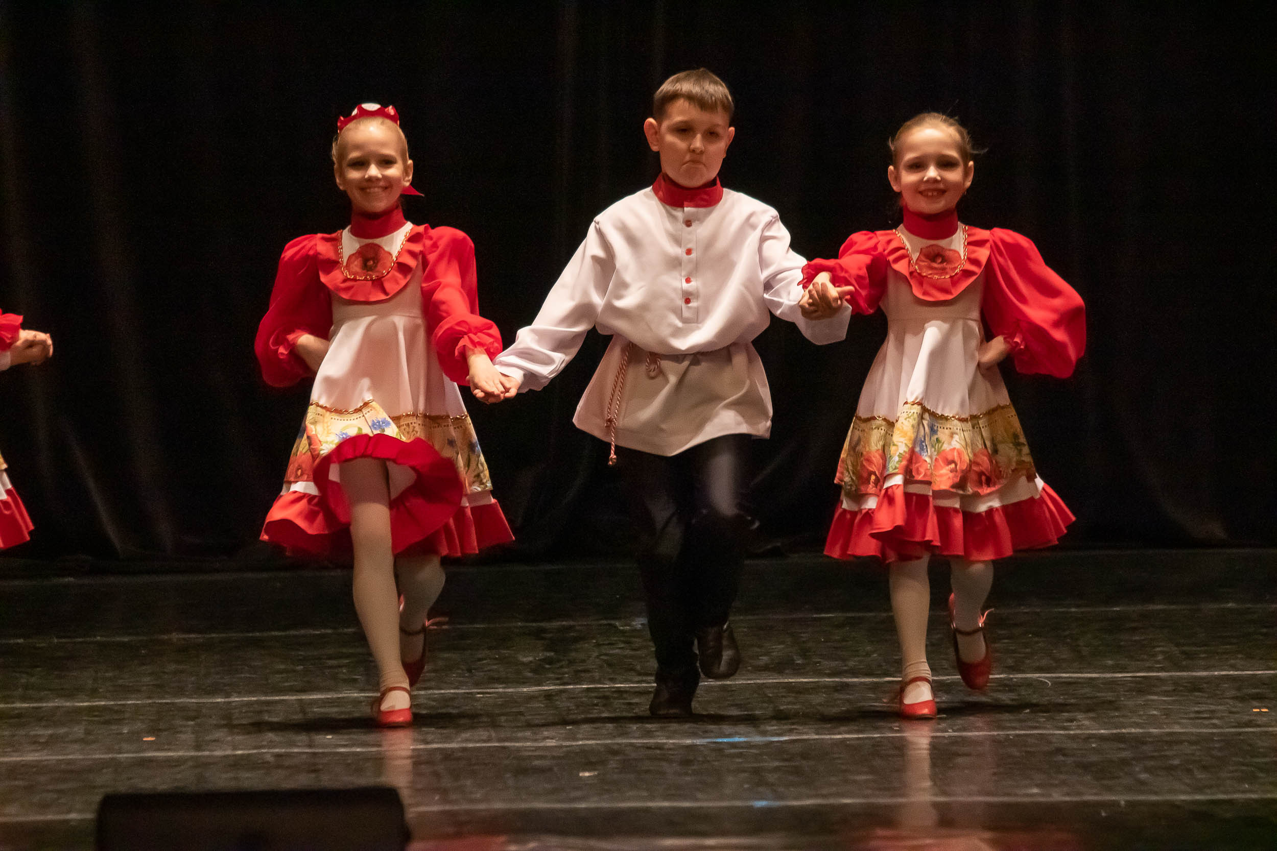 Отчетный концерт образцового хореографического ансамбля «СИРИН». Балетный фотограф в Москве Галина Молчанова