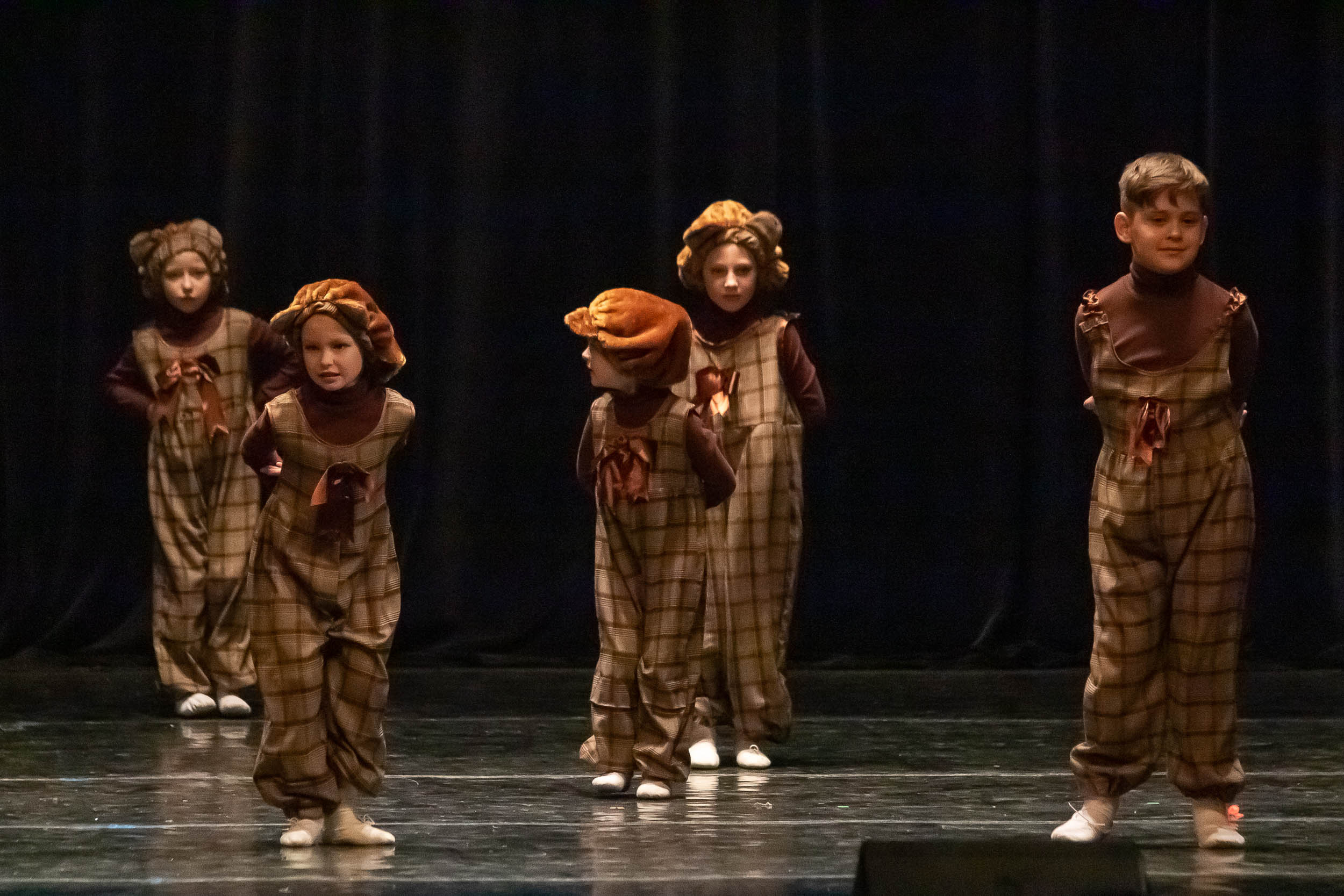 Отчетный концерт образцового хореографического ансамбля «СИРИН». Балетный фотограф в Москве Галина Молчанова