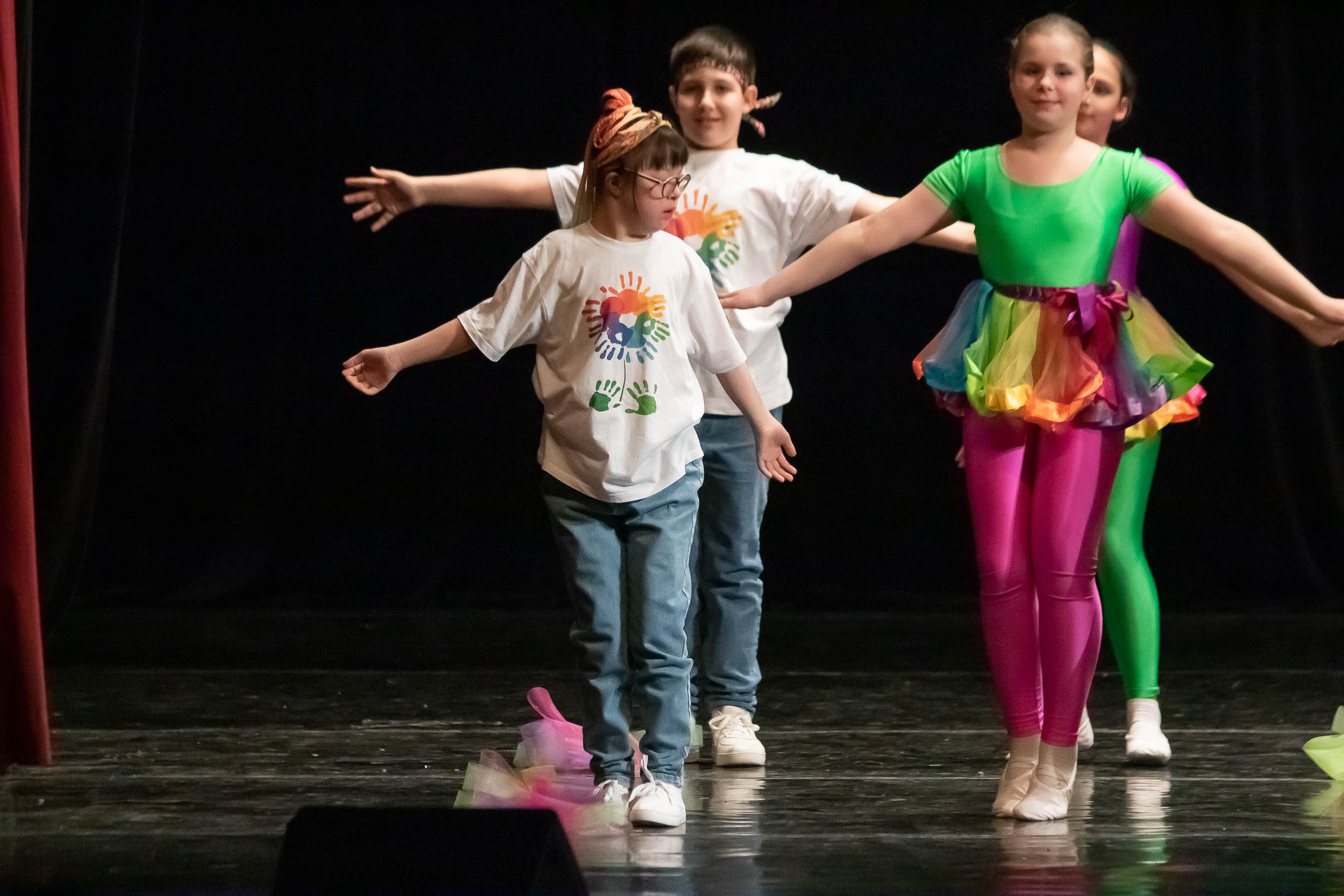 Отчетный концерт образцового хореографического ансамбля «СИРИН». Балетный фотограф в Москве Галина Молчанова