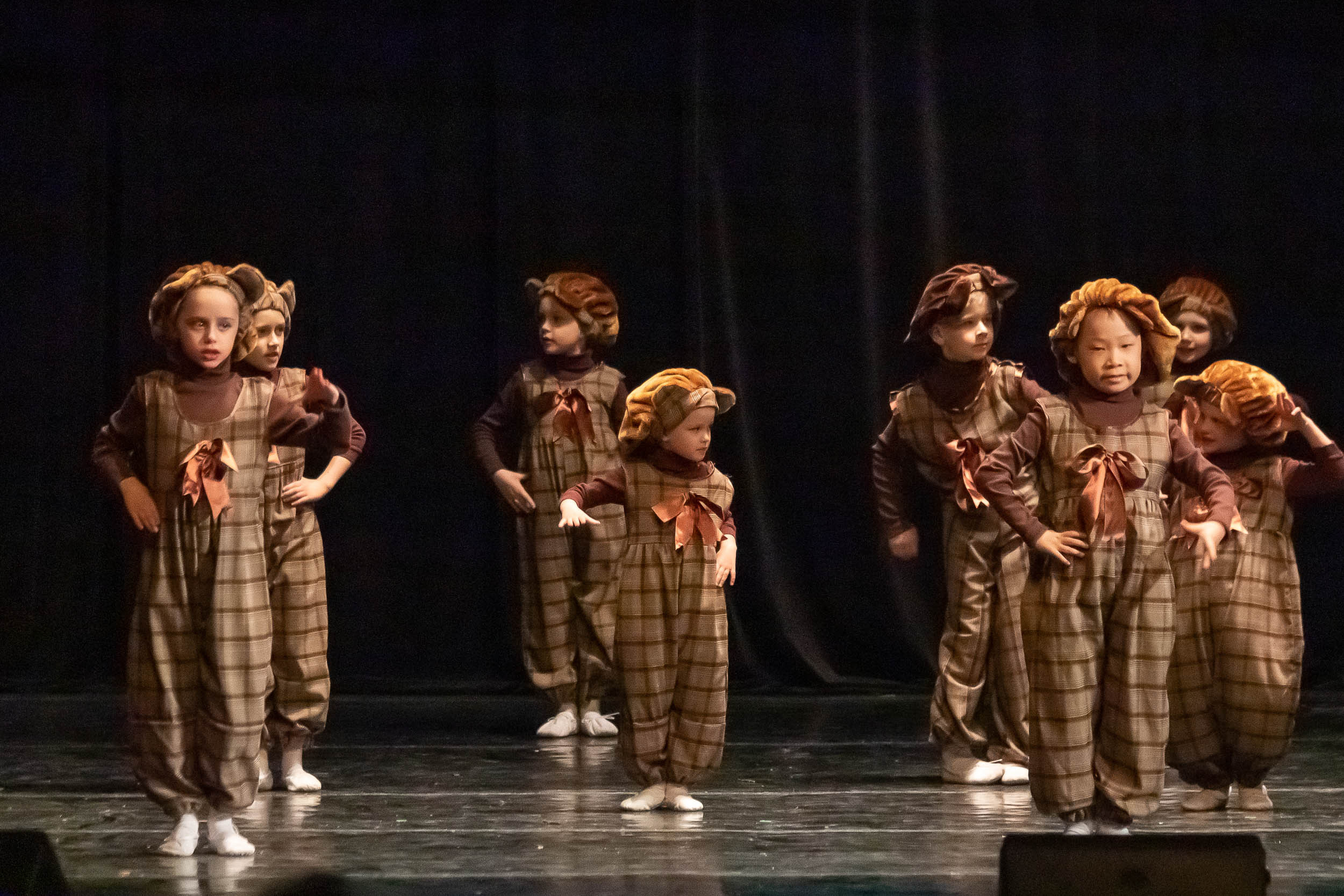 Отчетный концерт образцового хореографического ансамбля «СИРИН». Балетный фотограф в Москве Галина Молчанова