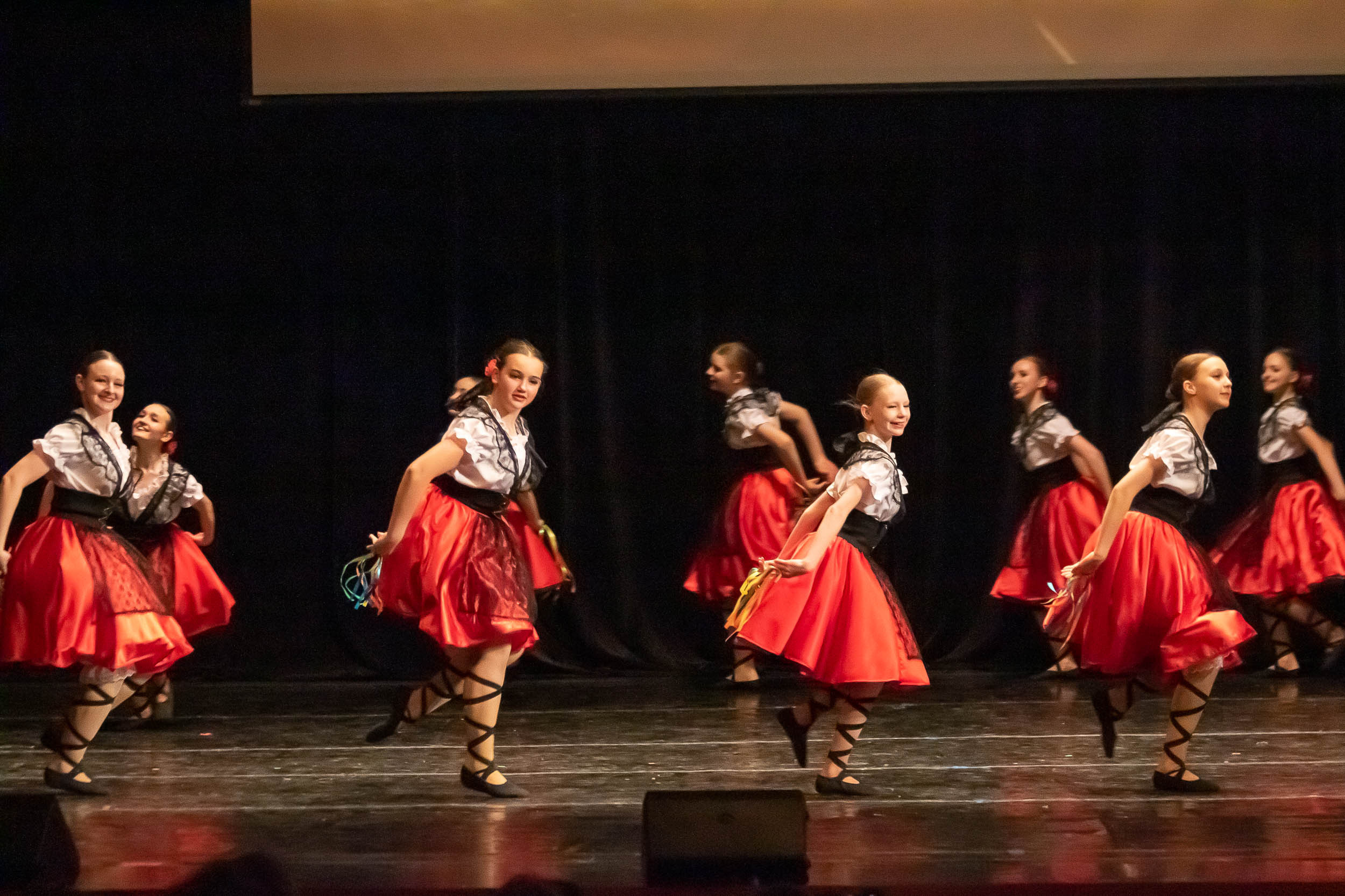 Отчетный концерт образцового хореографического ансамбля «СИРИН». Балетный фотограф в Москве Галина Молчанова