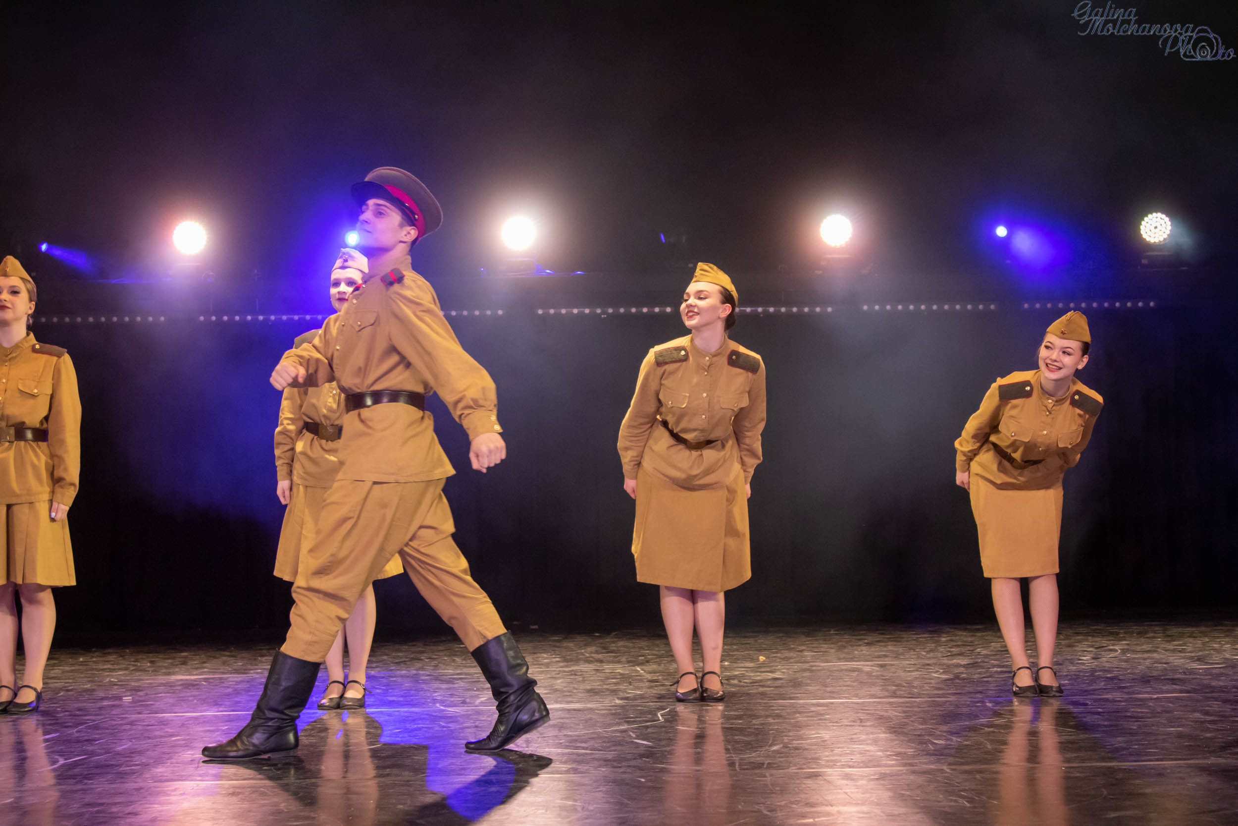 Отчетный концерт школы танца «КоМИКС». Балетный фотограф в Москве Галина Молчанова