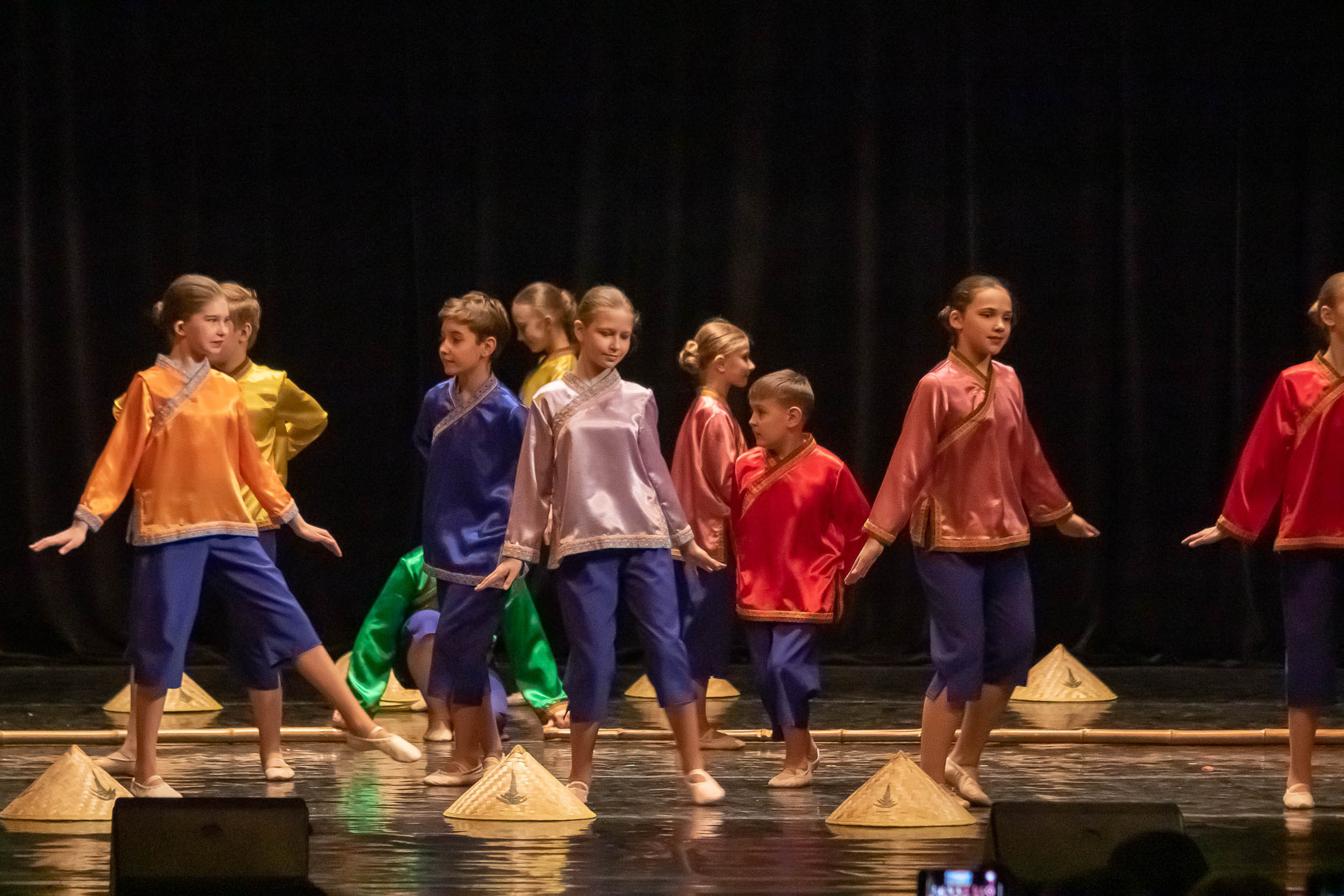 Отчетный концерт образцового хореографического ансамбля «СИРИН». Балетный фотограф в Москве Галина Молчанова