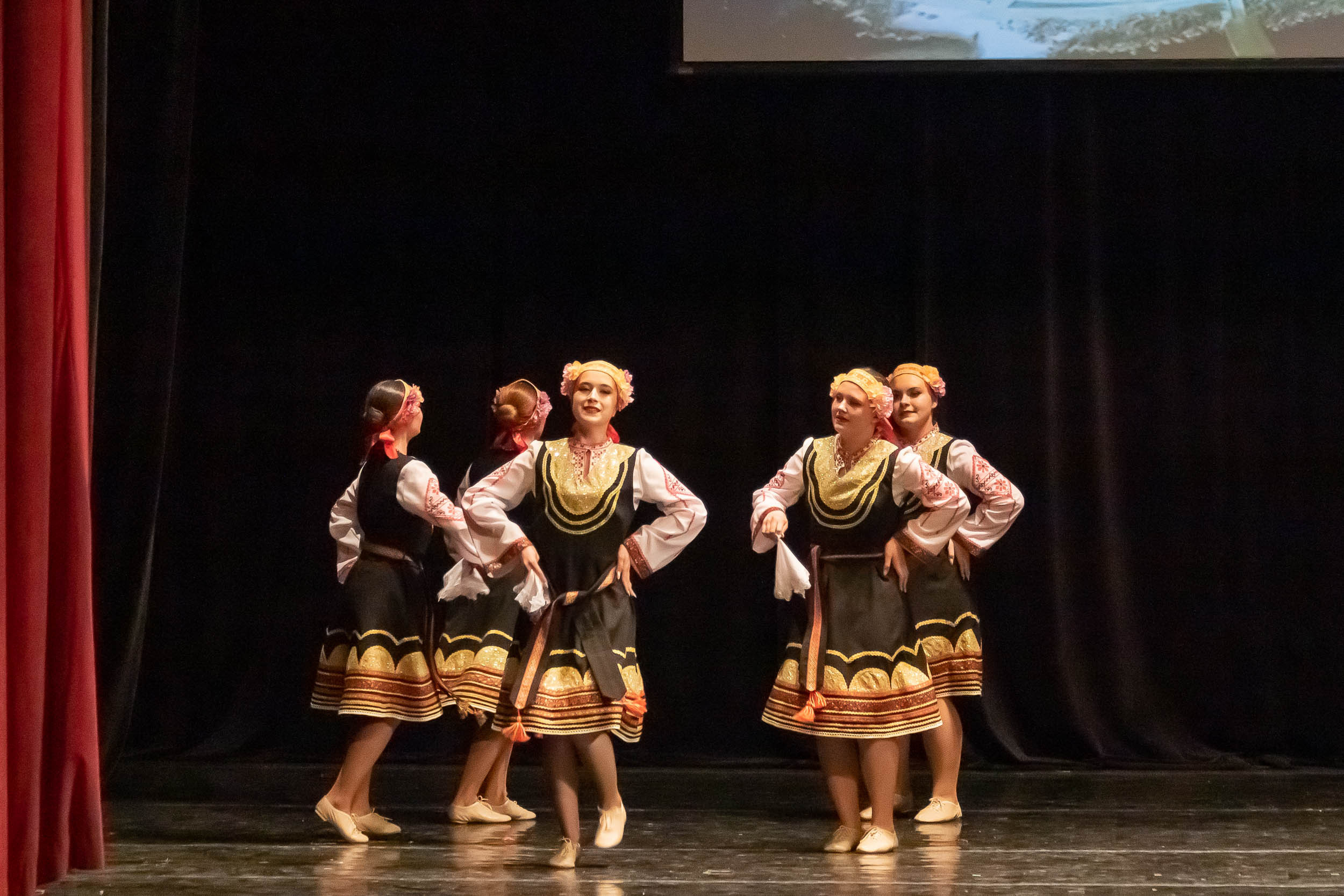 Отчетный концерт образцового хореографического ансамбля «СИРИН». Балетный фотограф в Москве Галина Молчанова