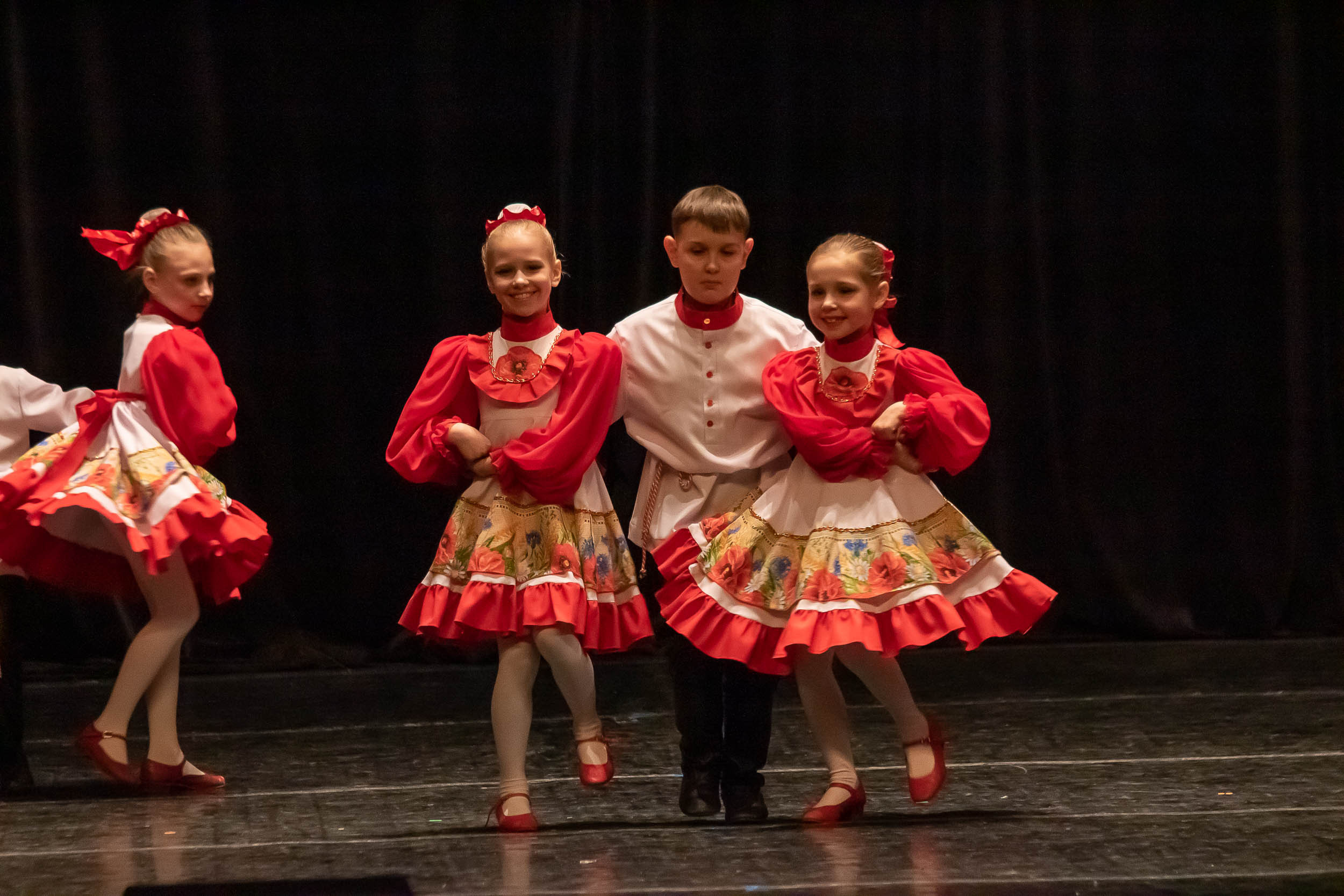 Отчетный концерт образцового хореографического ансамбля «СИРИН». Балетный фотограф в Москве Галина Молчанова