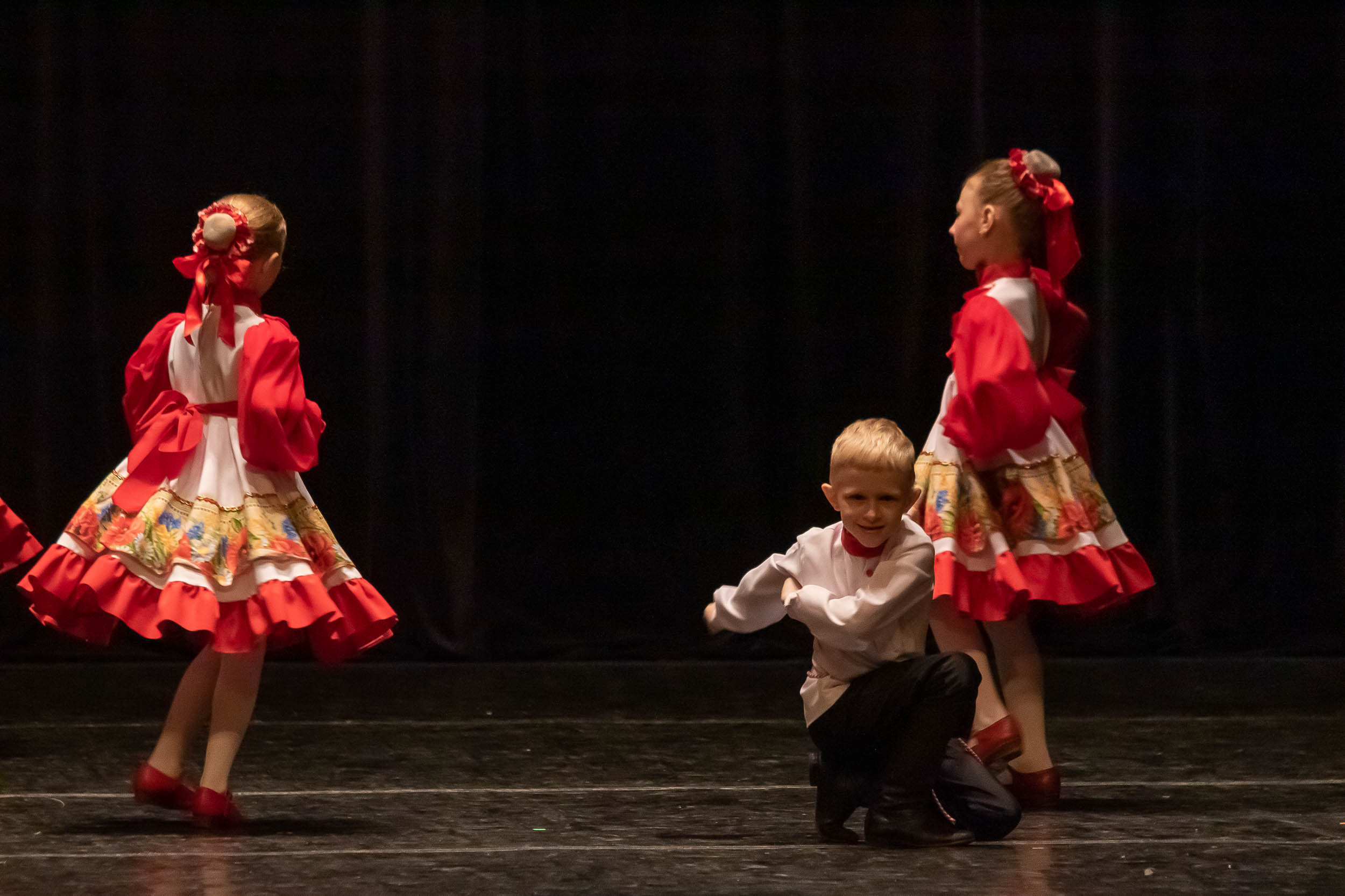 Отчетный концерт образцового хореографического ансамбля «СИРИН». Балетный фотограф в Москве Галина Молчанова