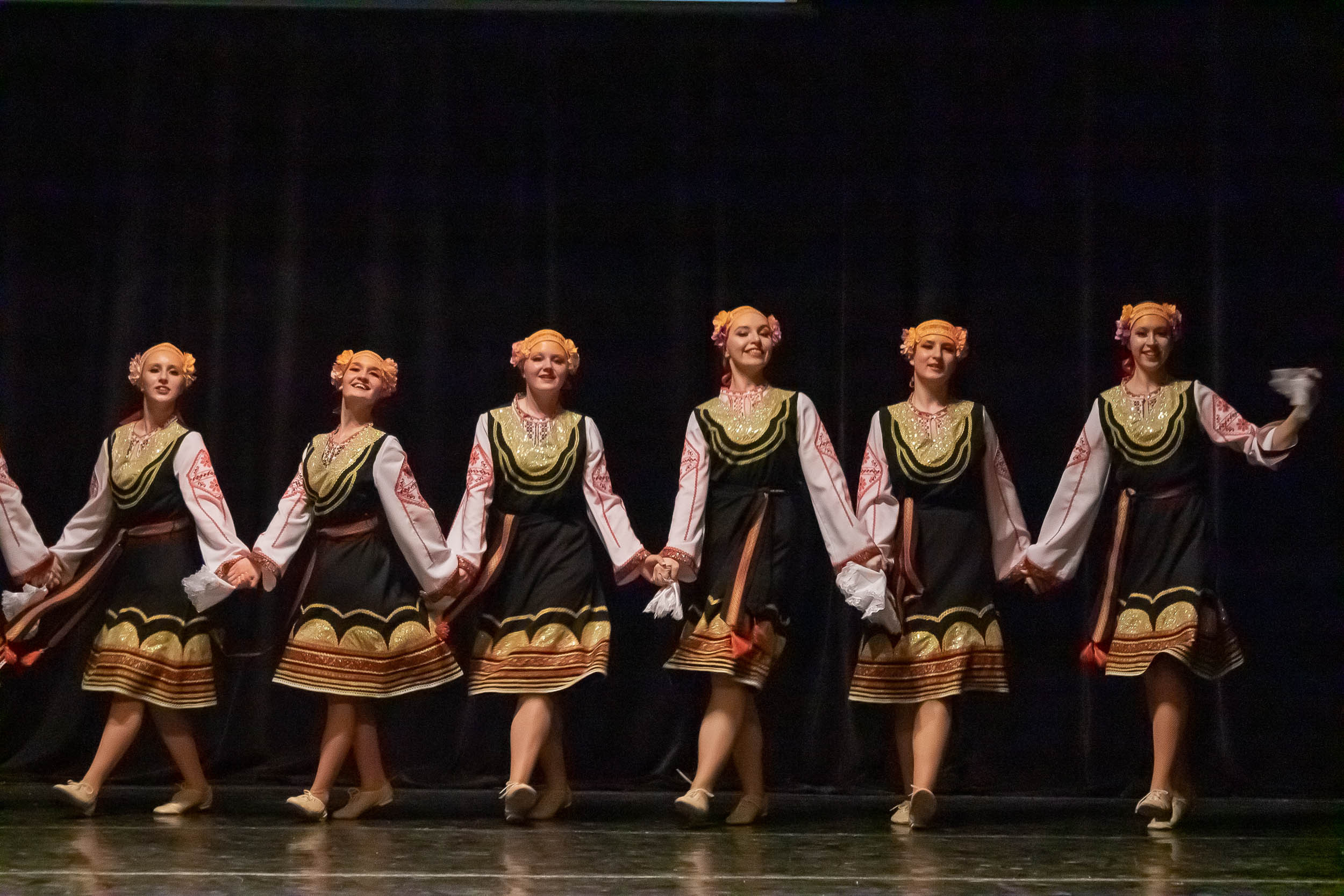 Отчетный концерт образцового хореографического ансамбля «СИРИН». Балетный фотограф в Москве Галина Молчанова