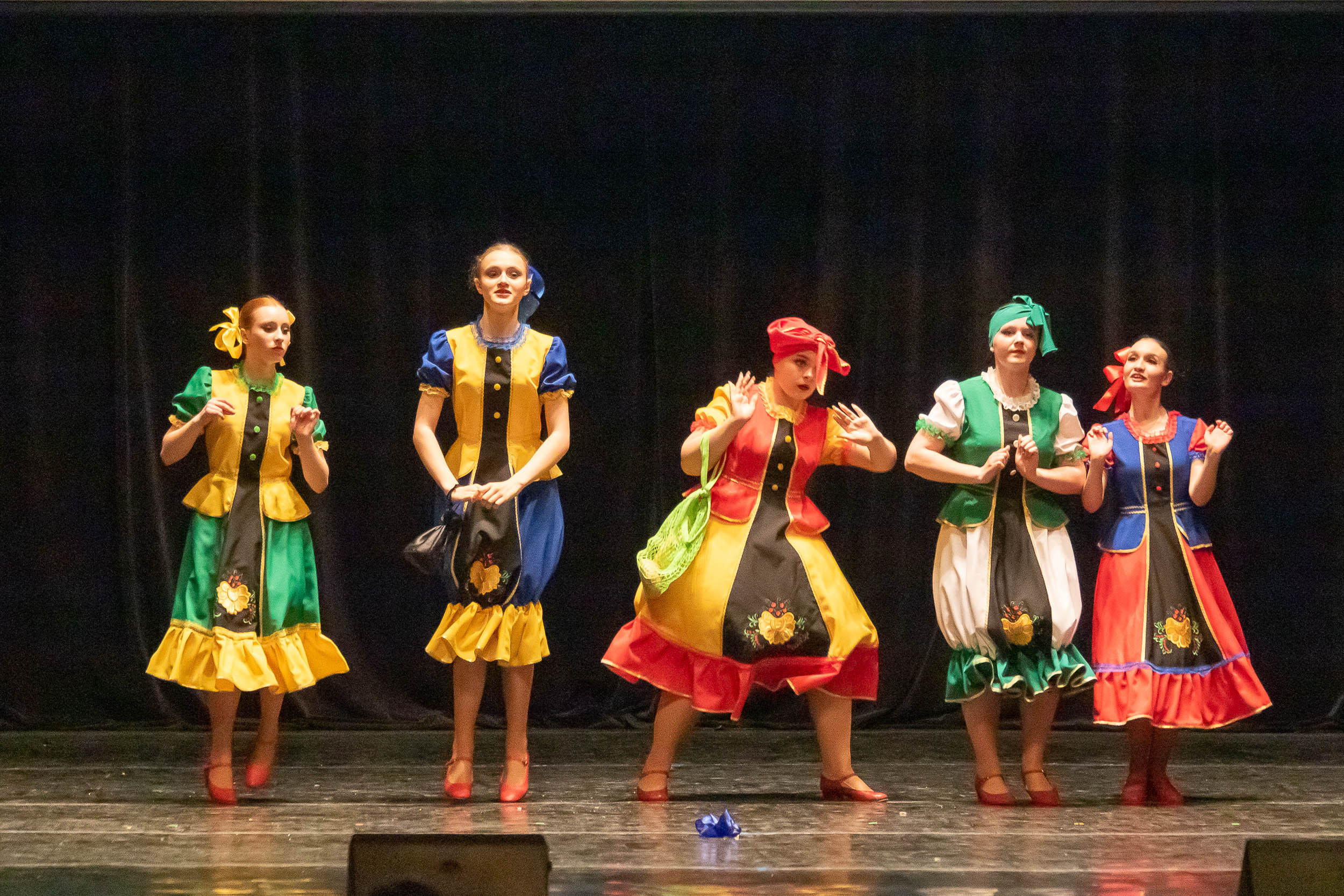 Отчетный концерт образцового хореографического ансамбля «СИРИН». Балетный фотограф в Москве Галина Молчанова