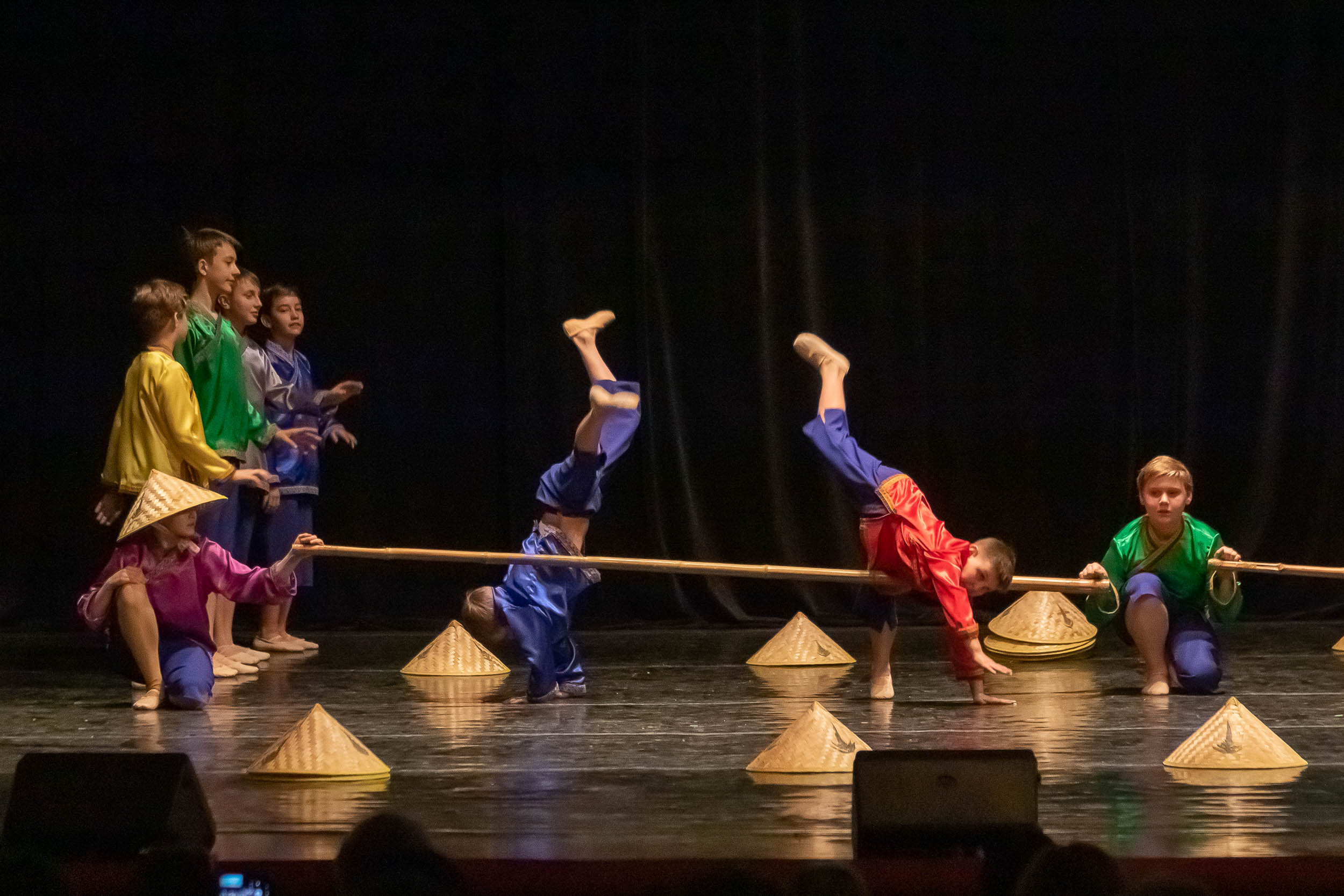 Отчетный концерт образцового хореографического ансамбля «СИРИН». Балетный фотограф в Москве Галина Молчанова