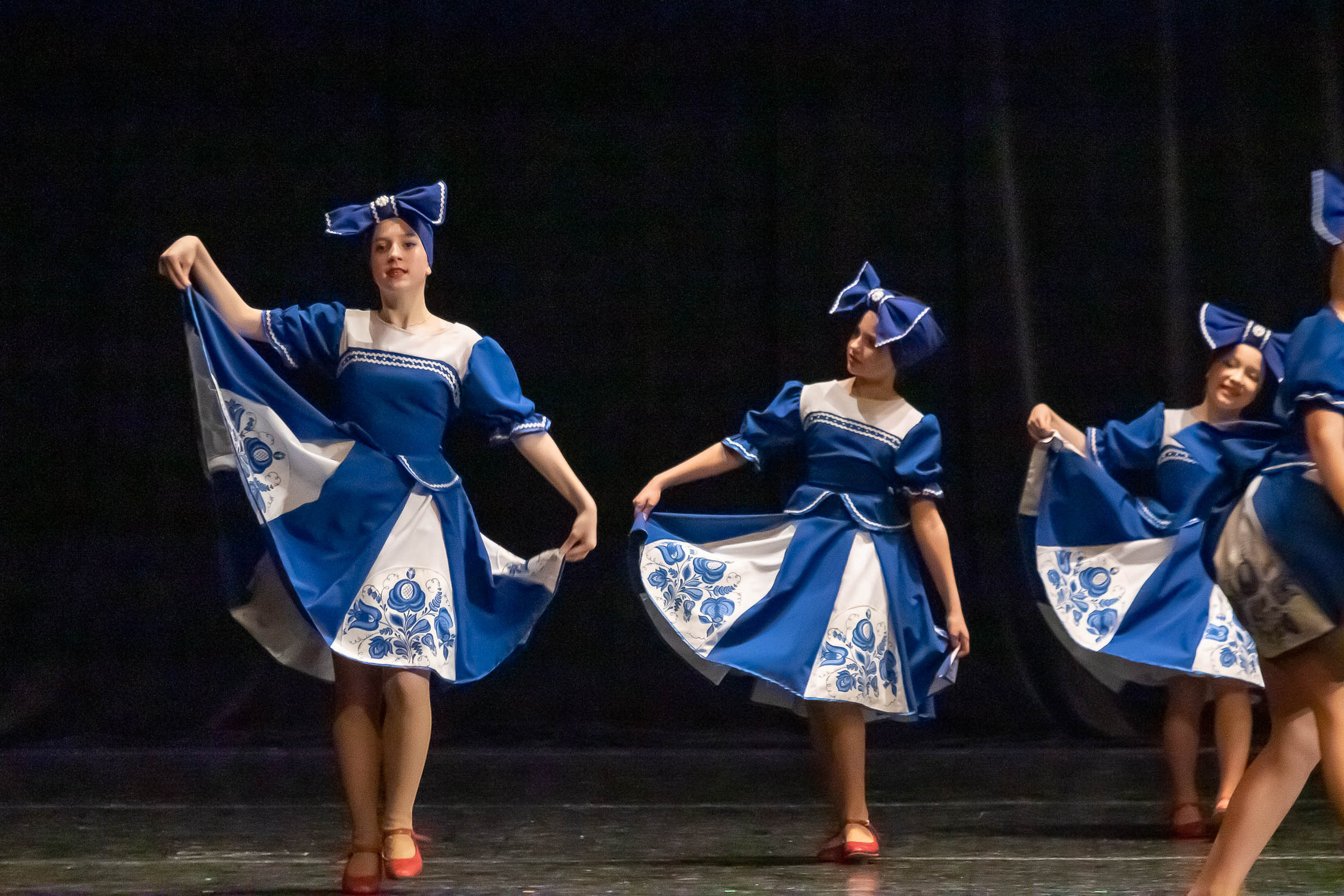 Отчетный концерт образцового хореографического ансамбля «СИРИН». Балетный фотограф в Москве Галина Молчанова