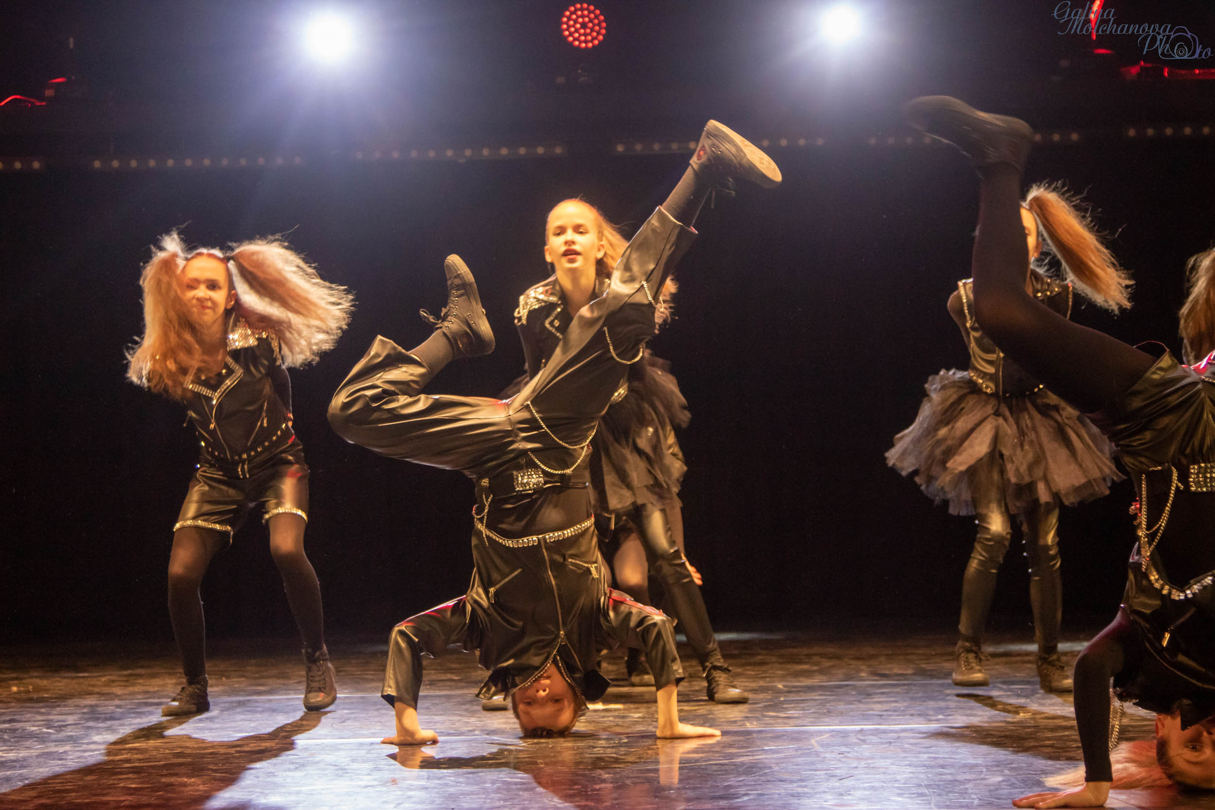 Отчетный концерт школы танца «КоМИКС». Балетный фотограф в Москве Галина Молчанова
