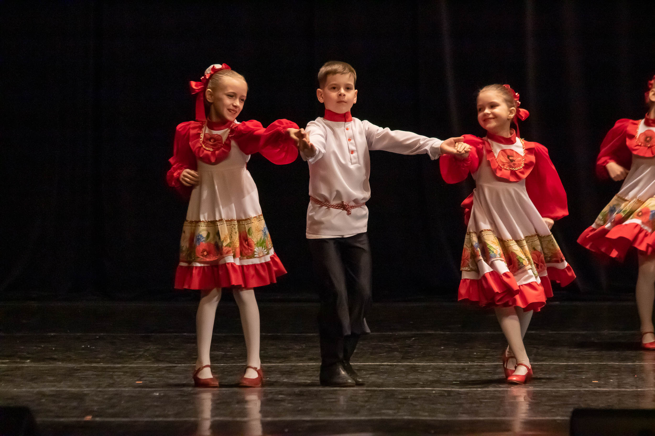 Отчетный концерт образцового хореографического ансамбля «СИРИН». Балетный фотограф в Москве Галина Молчанова