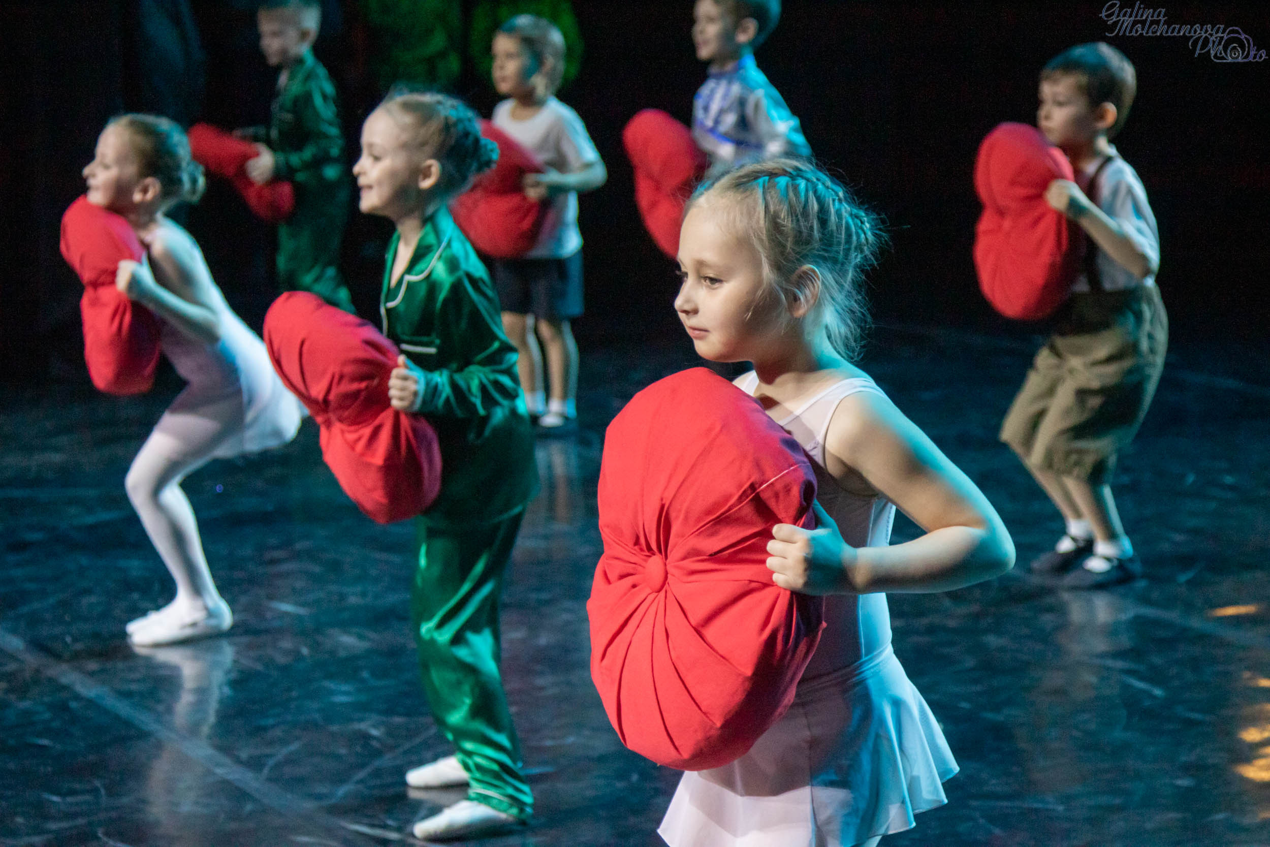 Отчетный концерт школы танца «КоМИКС». Балетный фотограф в Москве Галина Молчанова