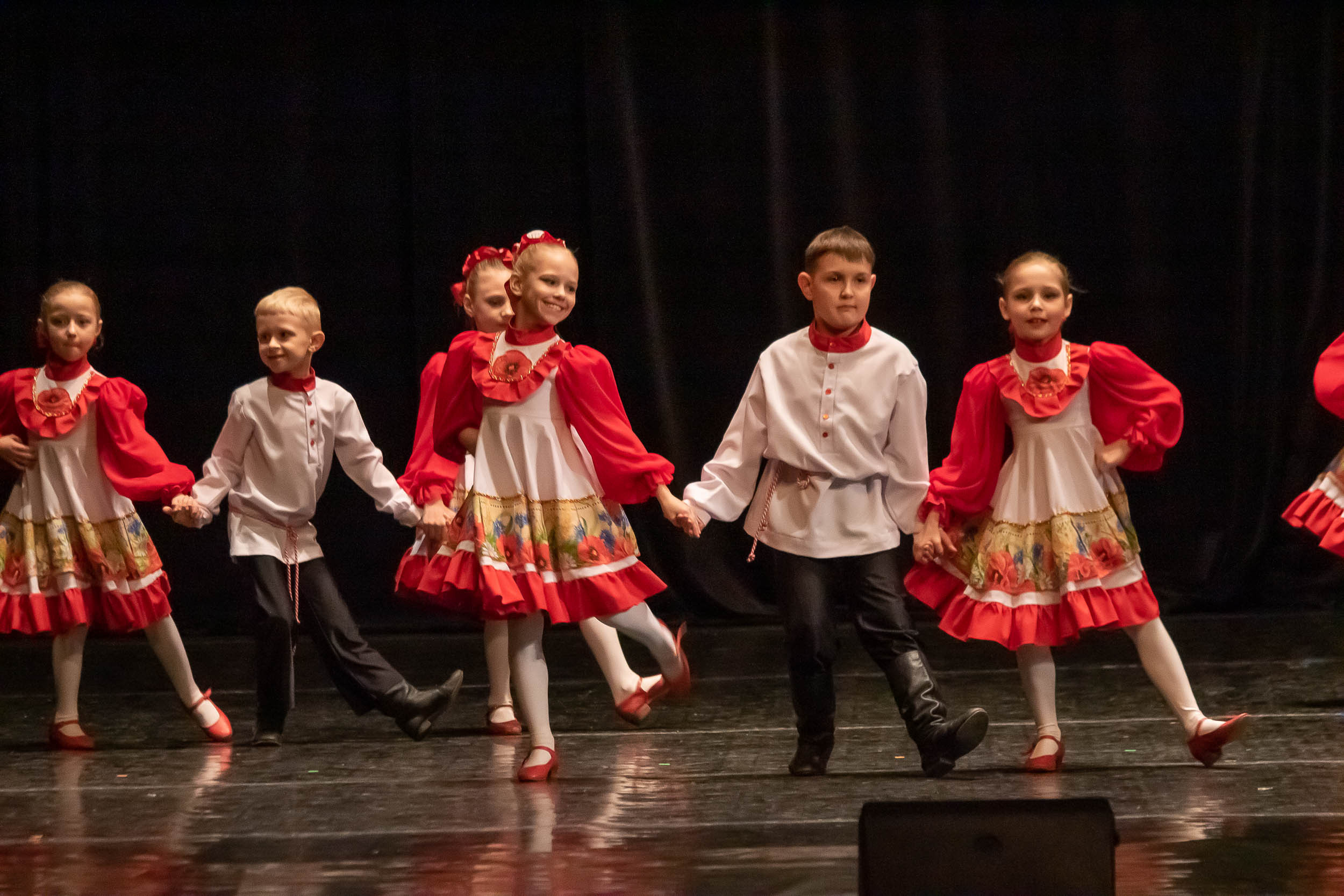 Отчетный концерт образцового хореографического ансамбля «СИРИН». Балетный фотограф в Москве Галина Молчанова