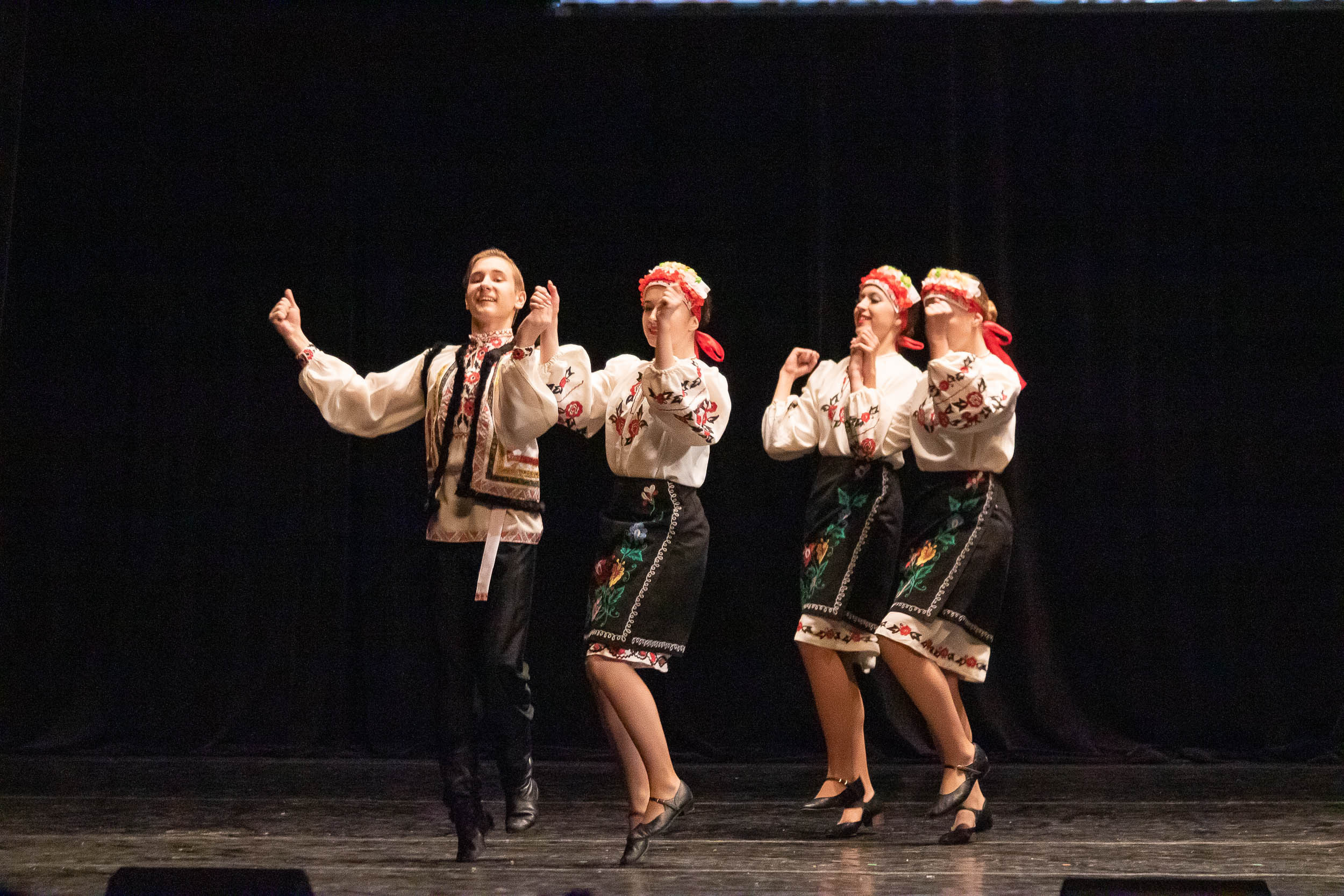 Отчетный концерт образцового хореографического ансамбля «СИРИН». Балетный фотограф в Москве Галина Молчанова