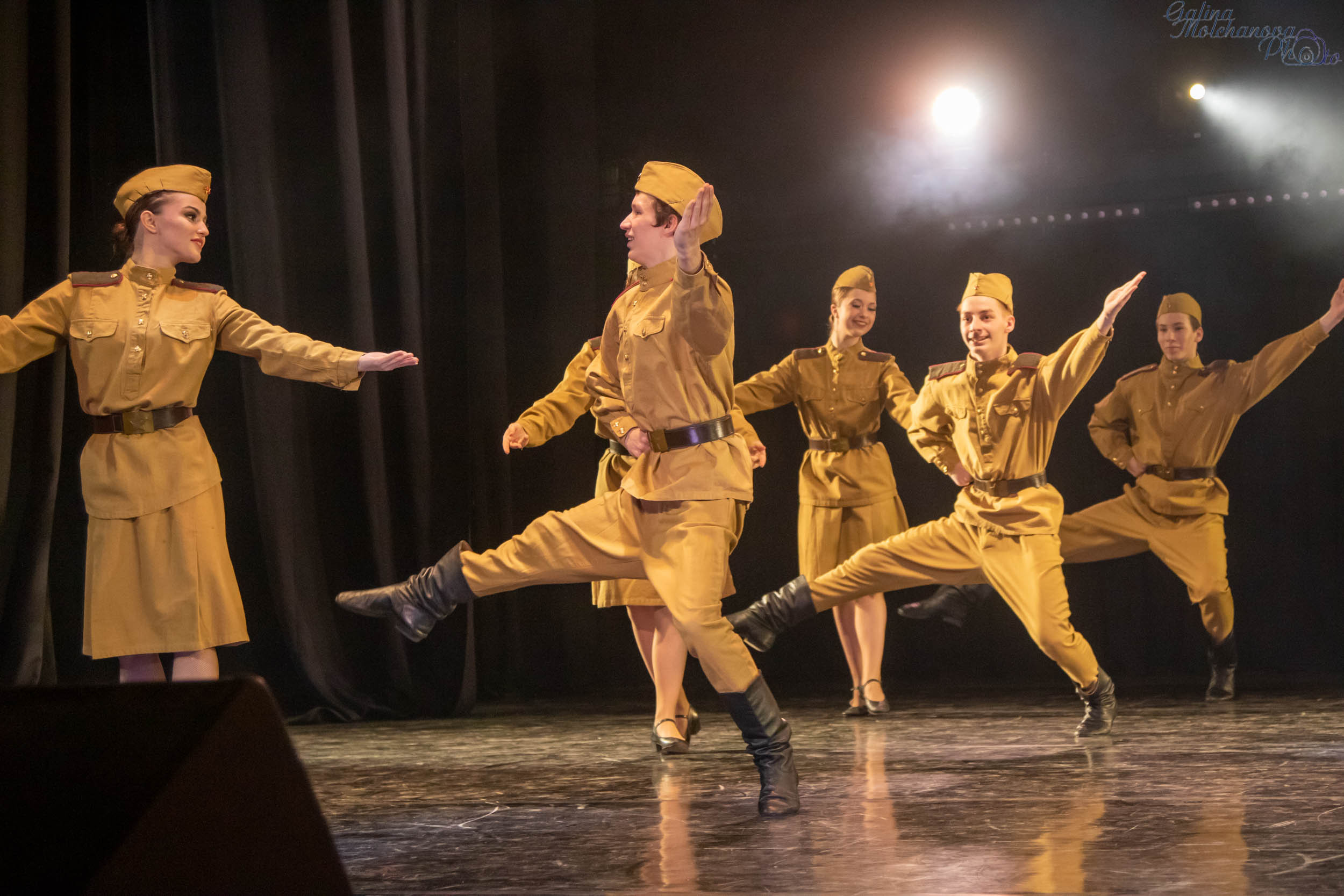 Отчетный концерт школы танца «КоМИКС». Балетный фотограф в Москве Галина Молчанова
