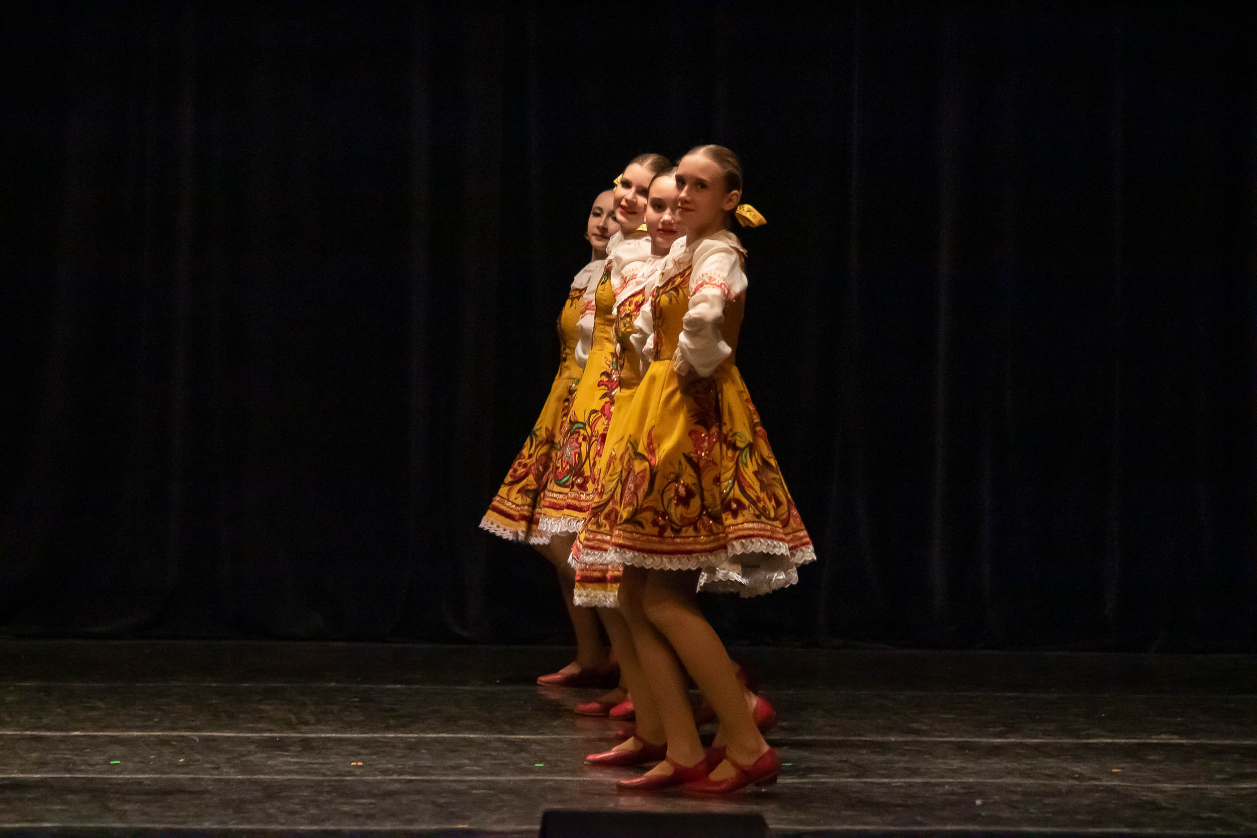 Отчетный концерт образцового хореографического ансамбля «СИРИН». Балетный фотограф в Москве Галина Молчанова