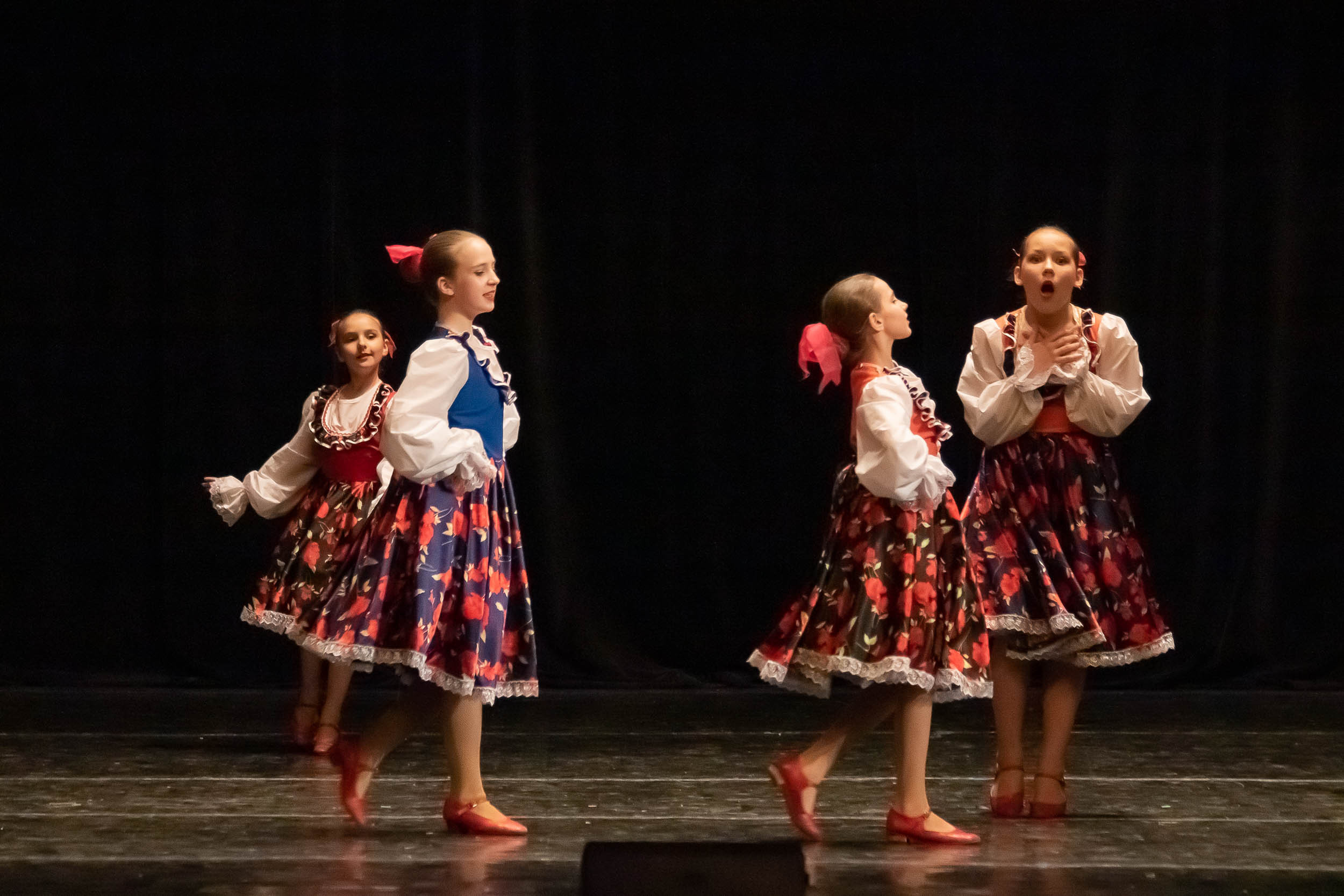 Отчетный концерт образцового хореографического ансамбля «СИРИН». Балетный фотограф в Москве Галина Молчанова