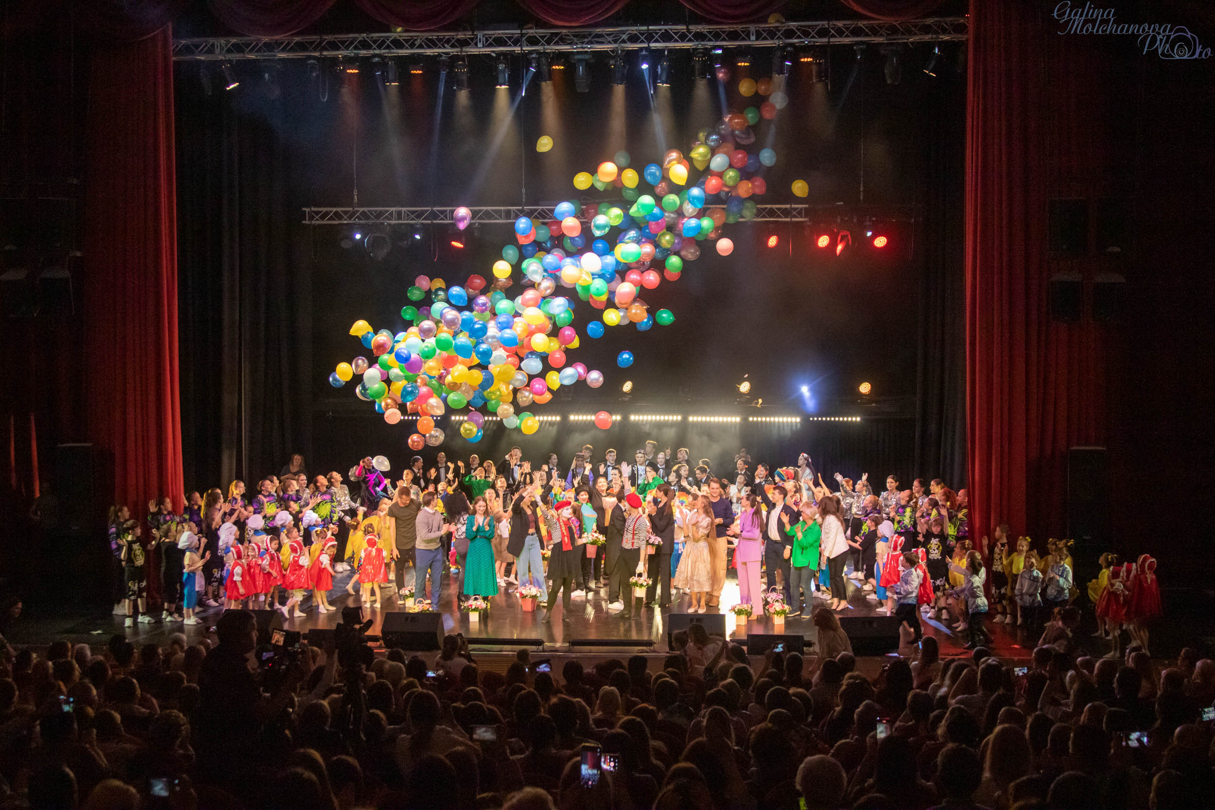 Отчетный концерт школы танца «КоМИКС». Балетный фотограф в Москве Галина Молчанова