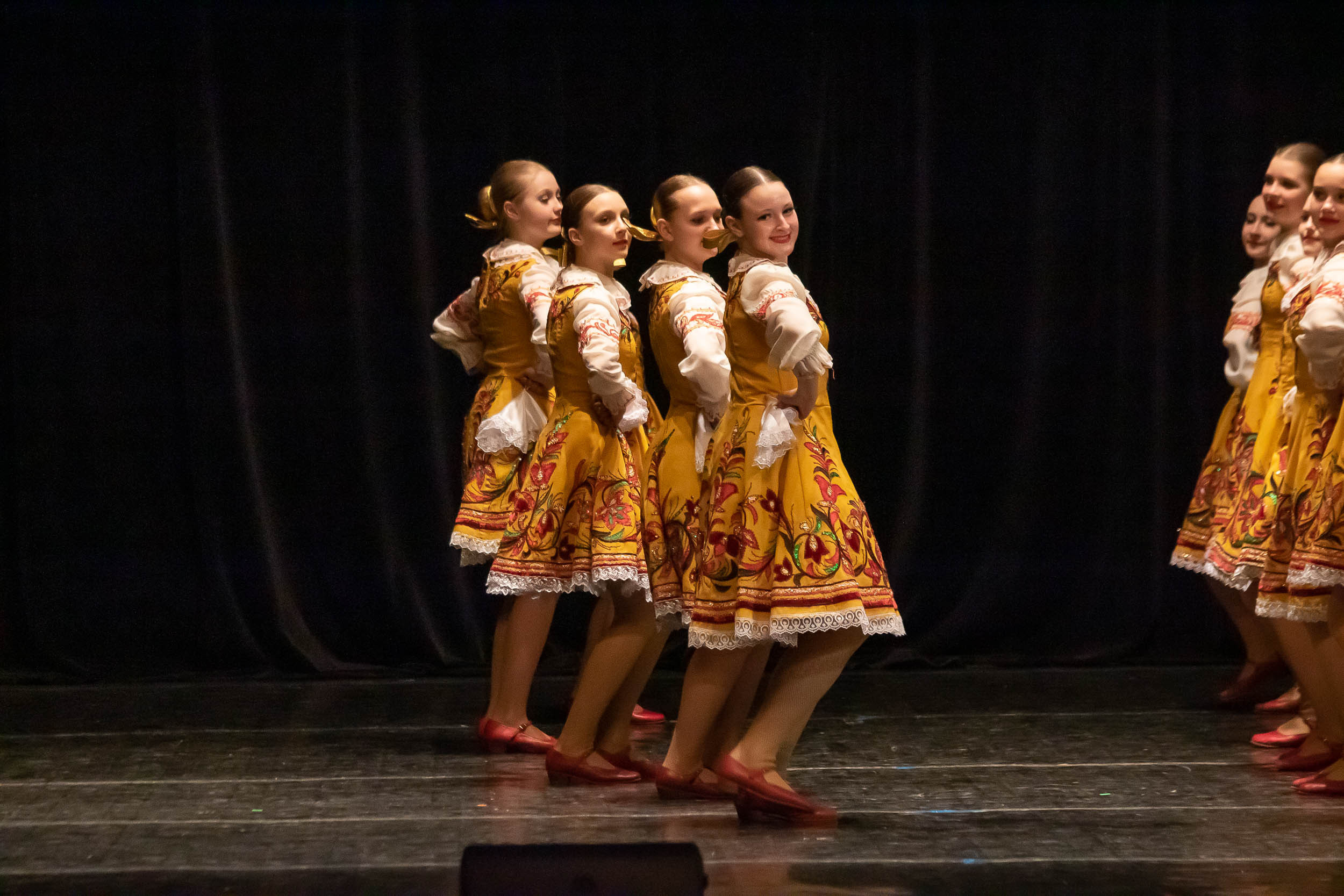 Отчетный концерт образцового хореографического ансамбля «СИРИН». Балетный фотограф в Москве Галина Молчанова
