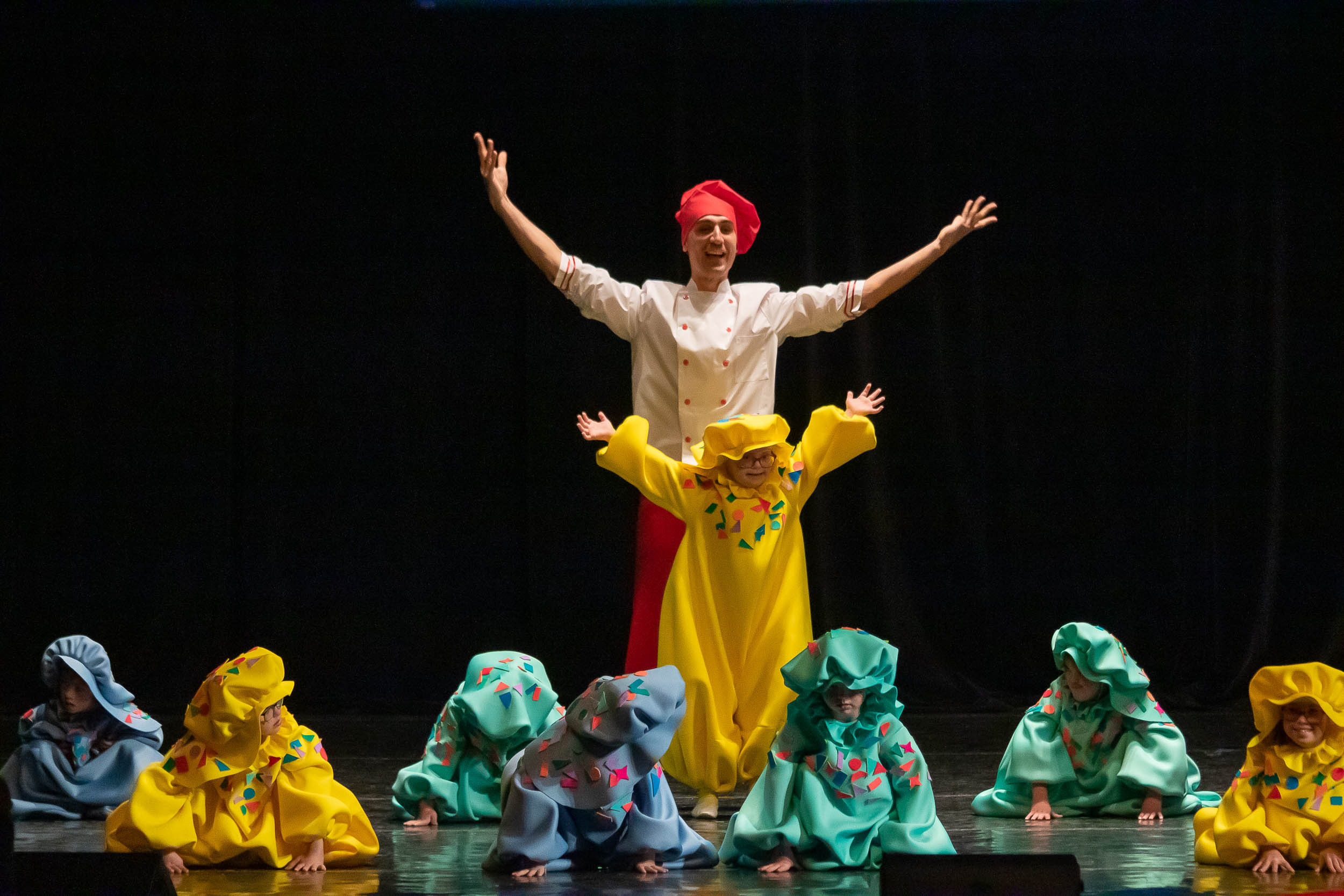 Отчетный концерт образцового хореографического ансамбля «СИРИН». Балетный фотограф в Москве Галина Молчанова