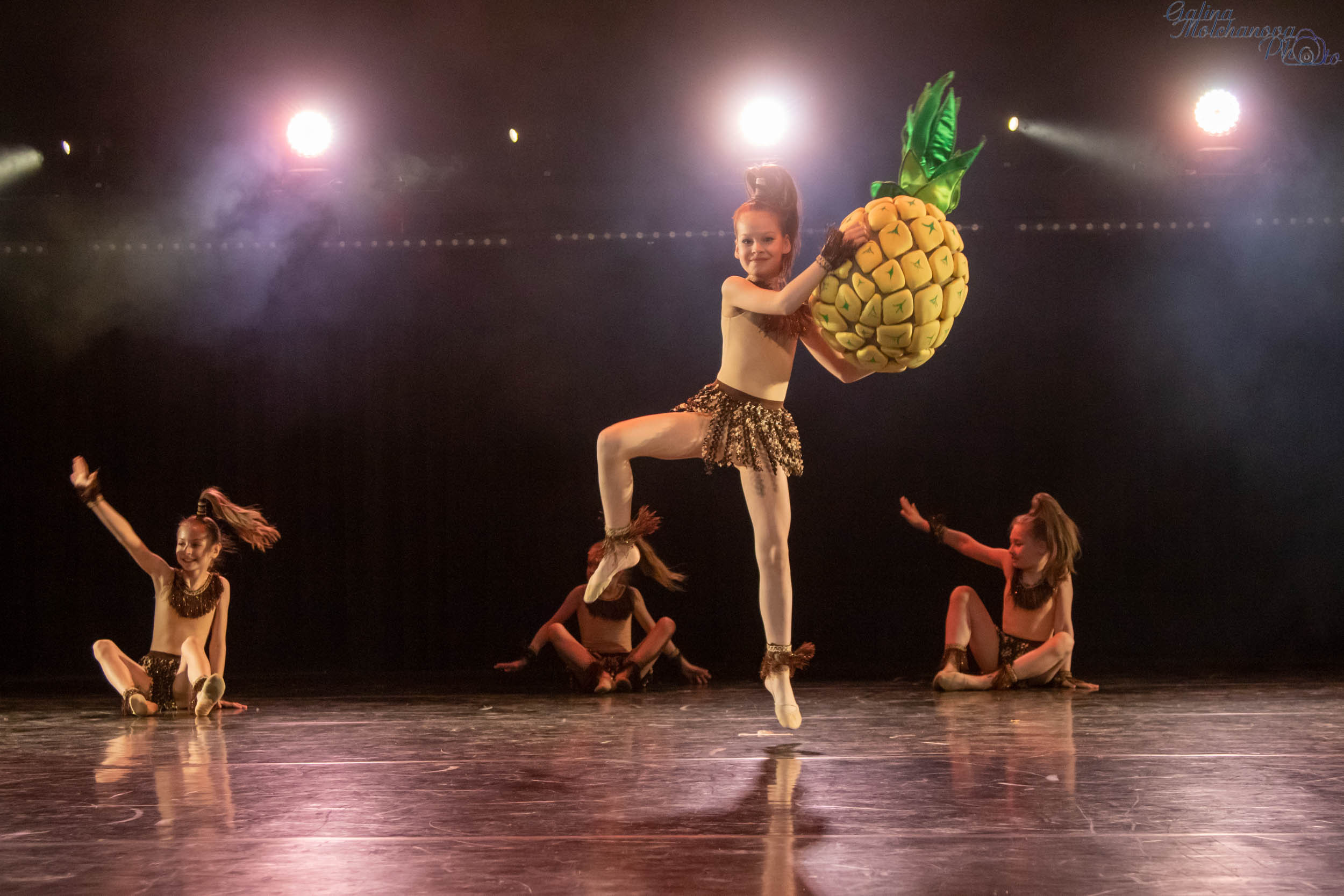 Отчетный концерт школы танца «КоМИКС». Балетный фотограф в Москве Галина Молчанова