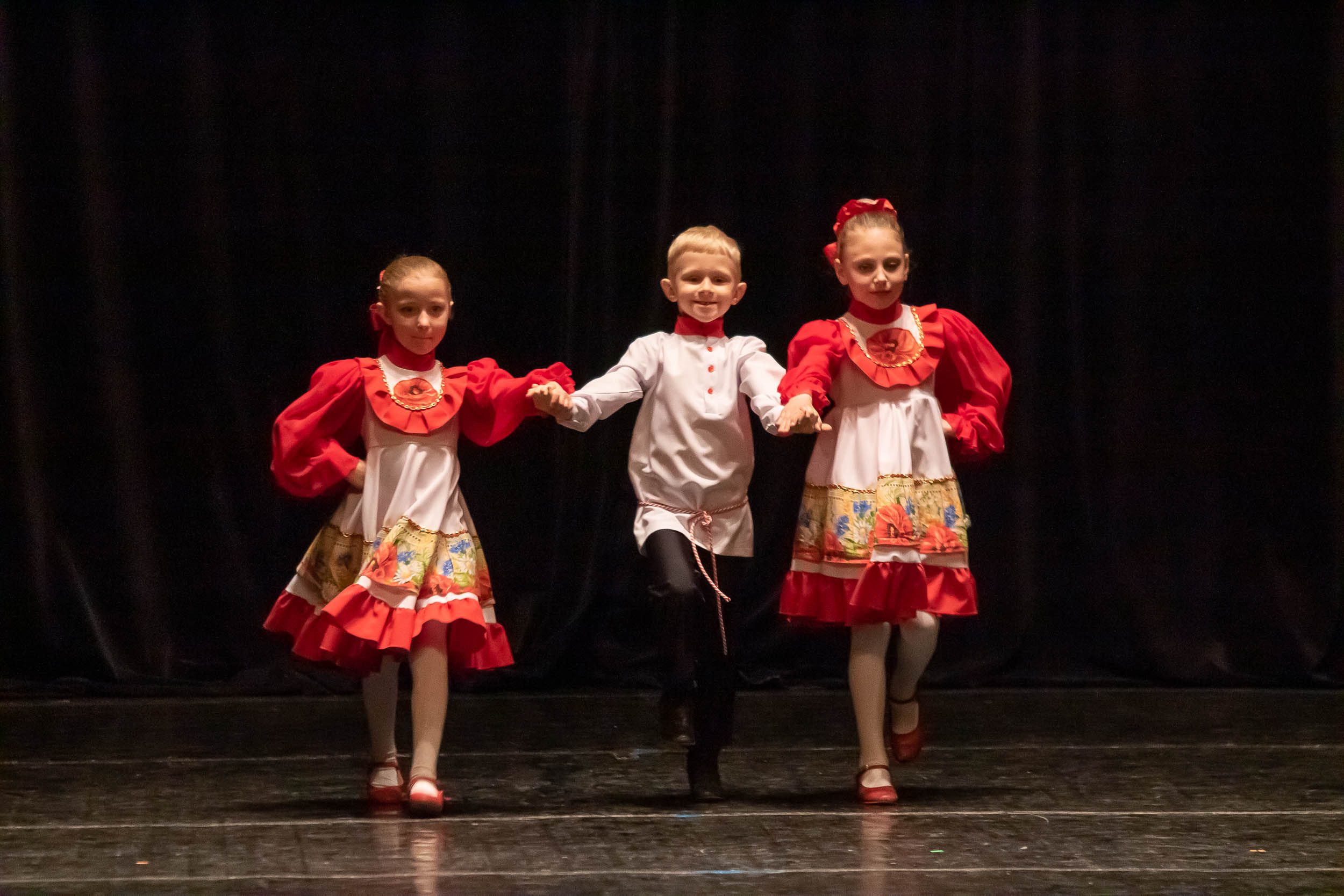 Отчетный концерт образцового хореографического ансамбля «СИРИН». Балетный фотограф в Москве Галина Молчанова