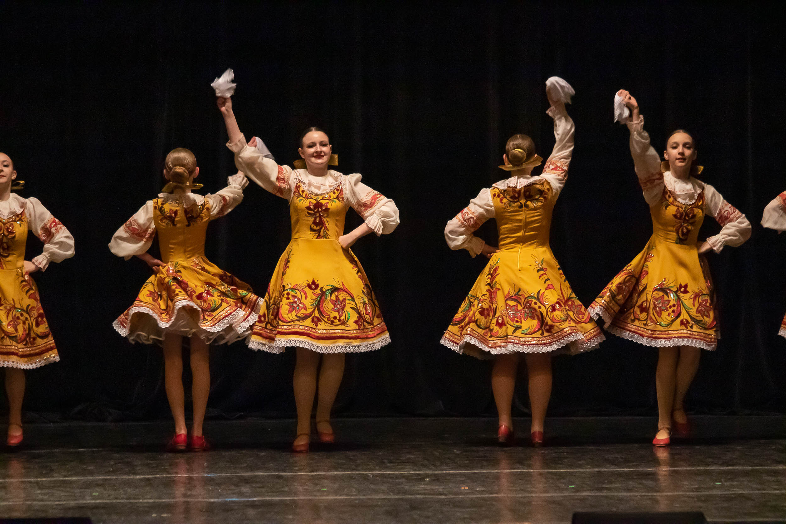 Отчетный концерт образцового хореографического ансамбля «СИРИН». Балетный фотограф в Москве Галина Молчанова
