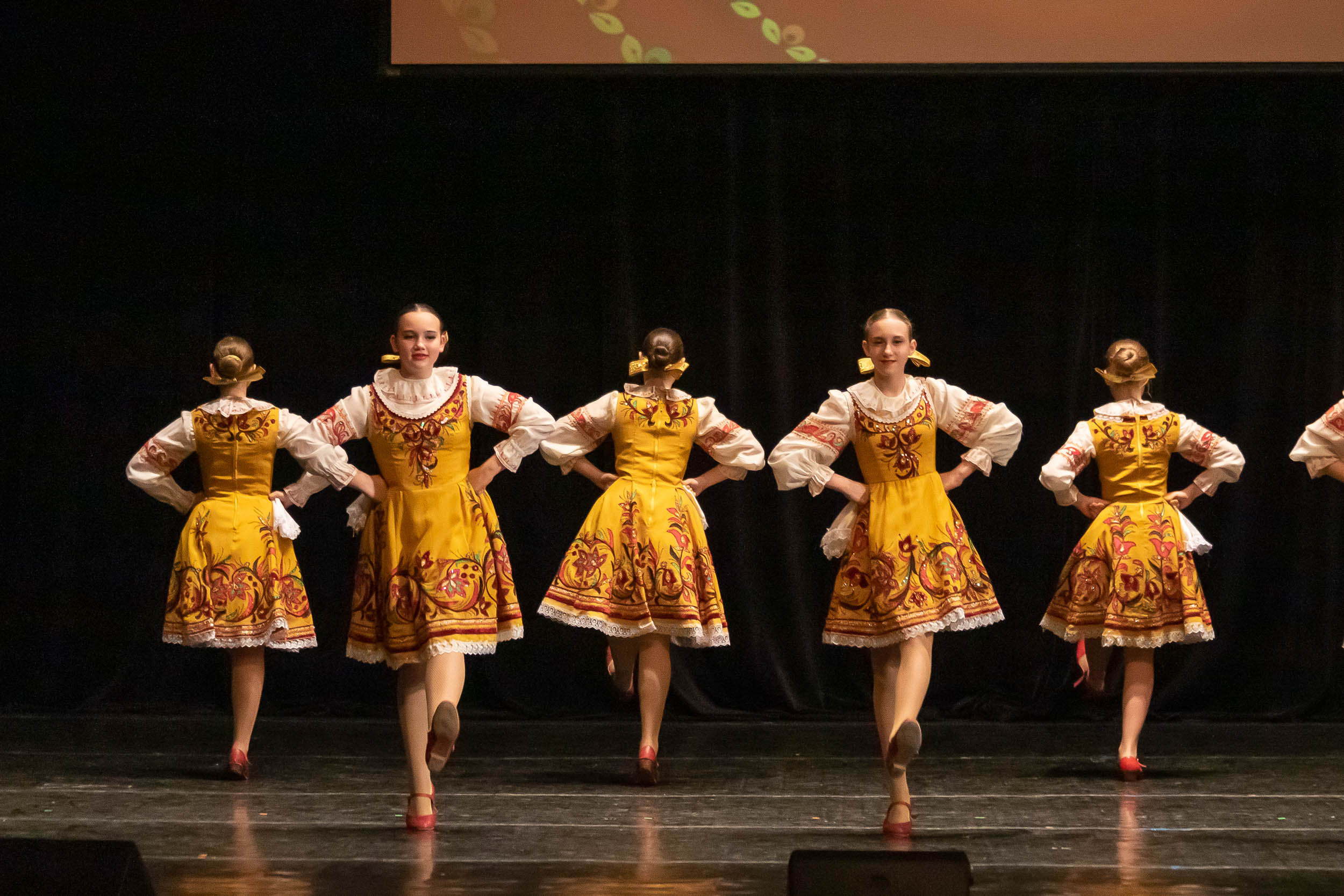 Отчетный концерт образцового хореографического ансамбля «СИРИН». Балетный фотограф в Москве Галина Молчанова