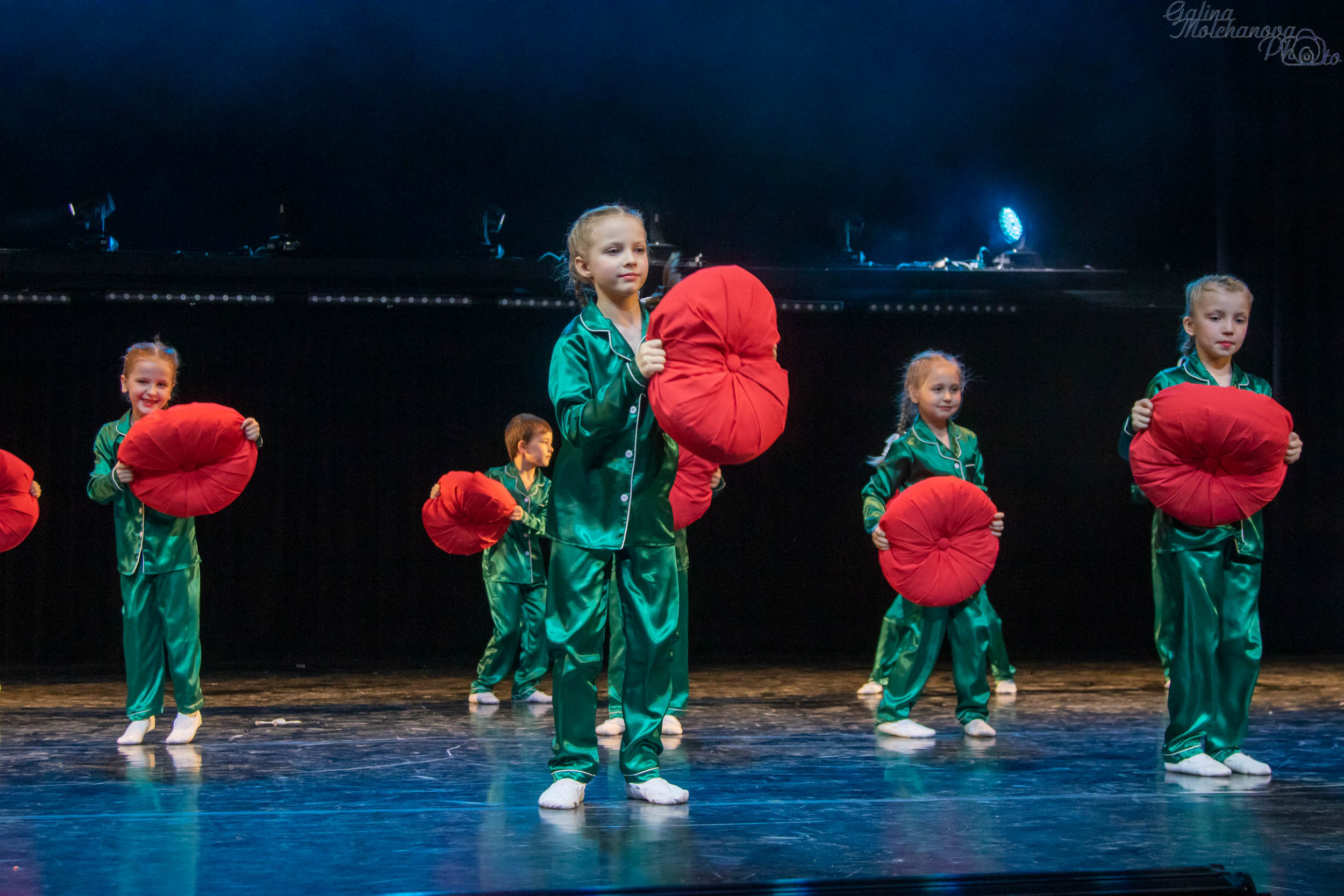Отчетный концерт школы танца «КоМИКС». Балетный фотограф в Москве Галина Молчанова