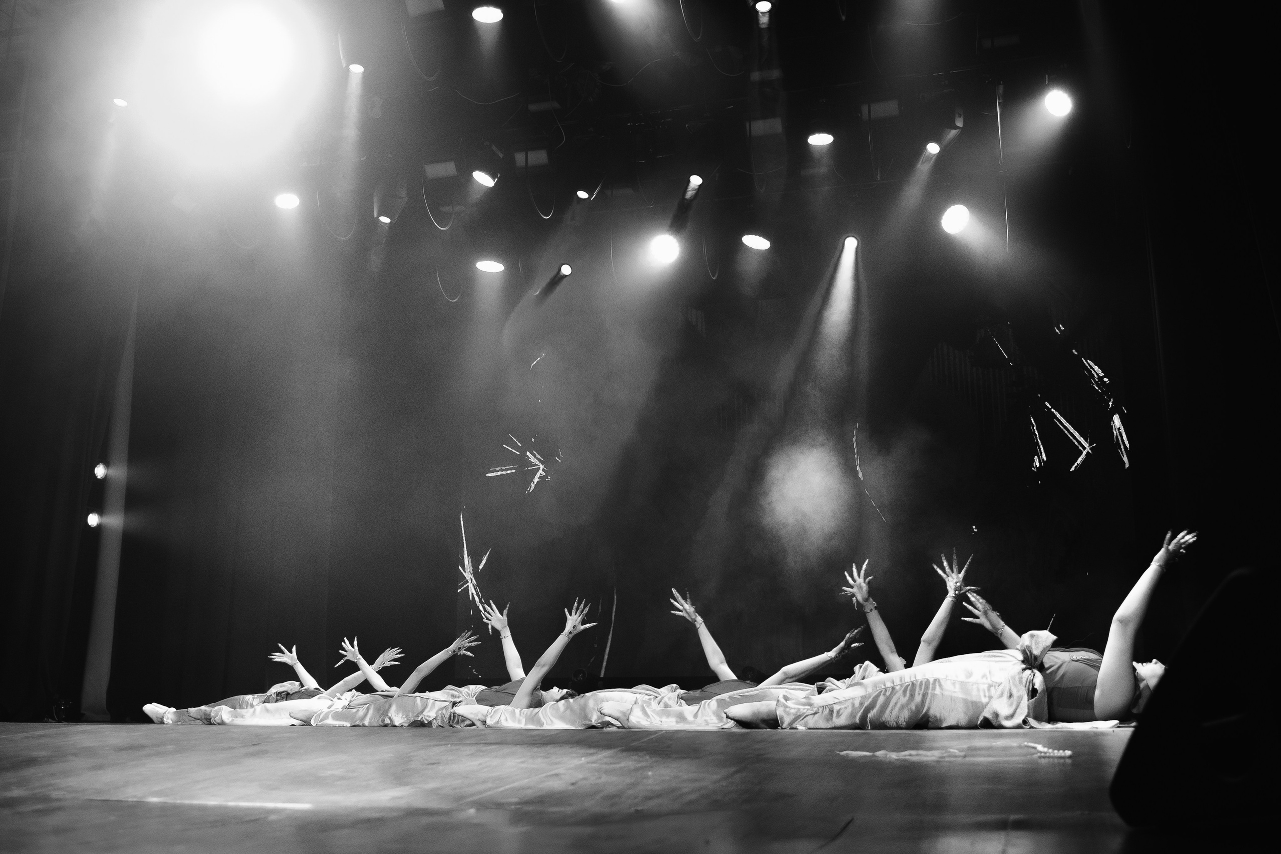 Спектакль «Песнь сирен». Главная