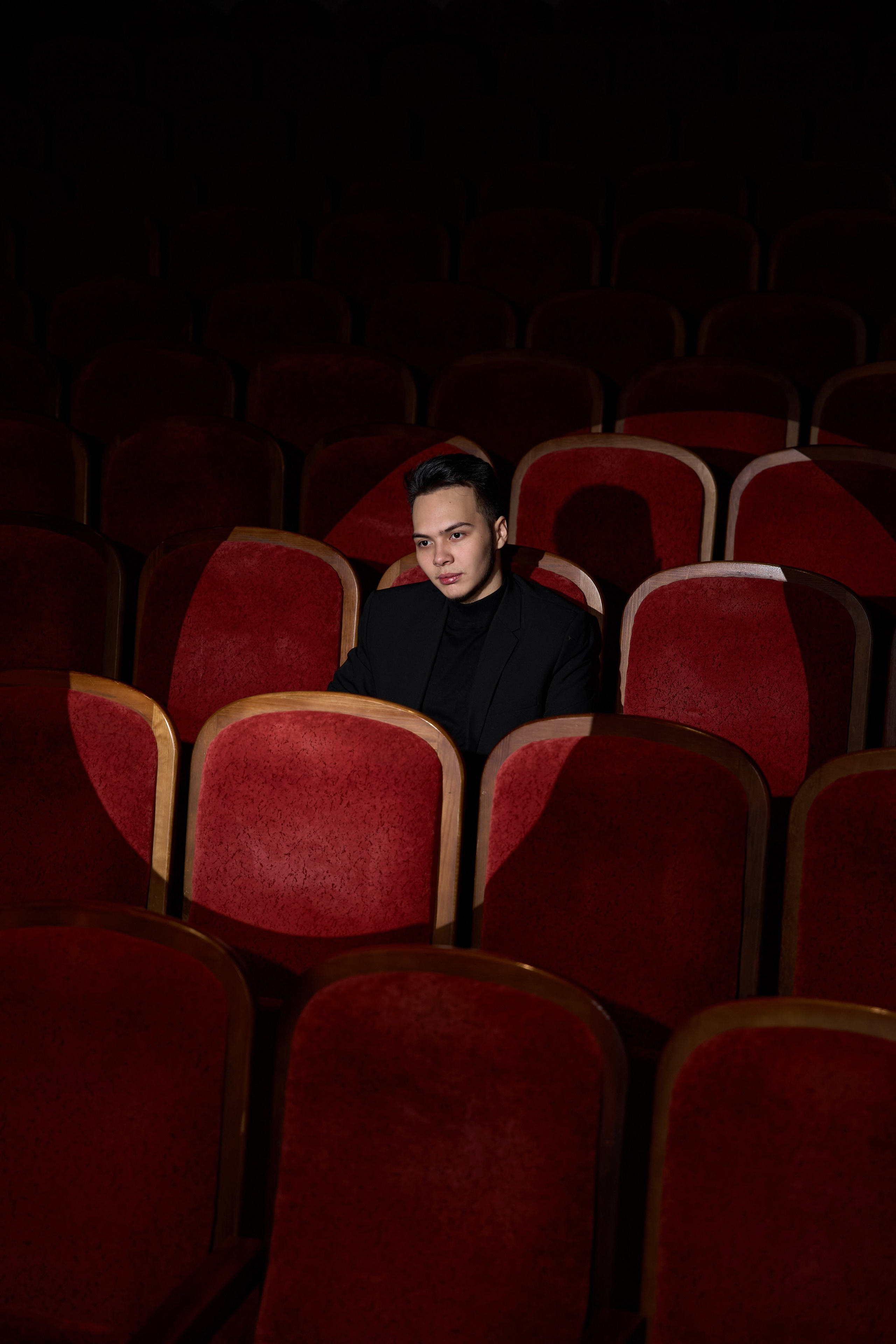 ТЕАТРАЛ. Портретный фотограф в Павлодаре Руслан Насыров