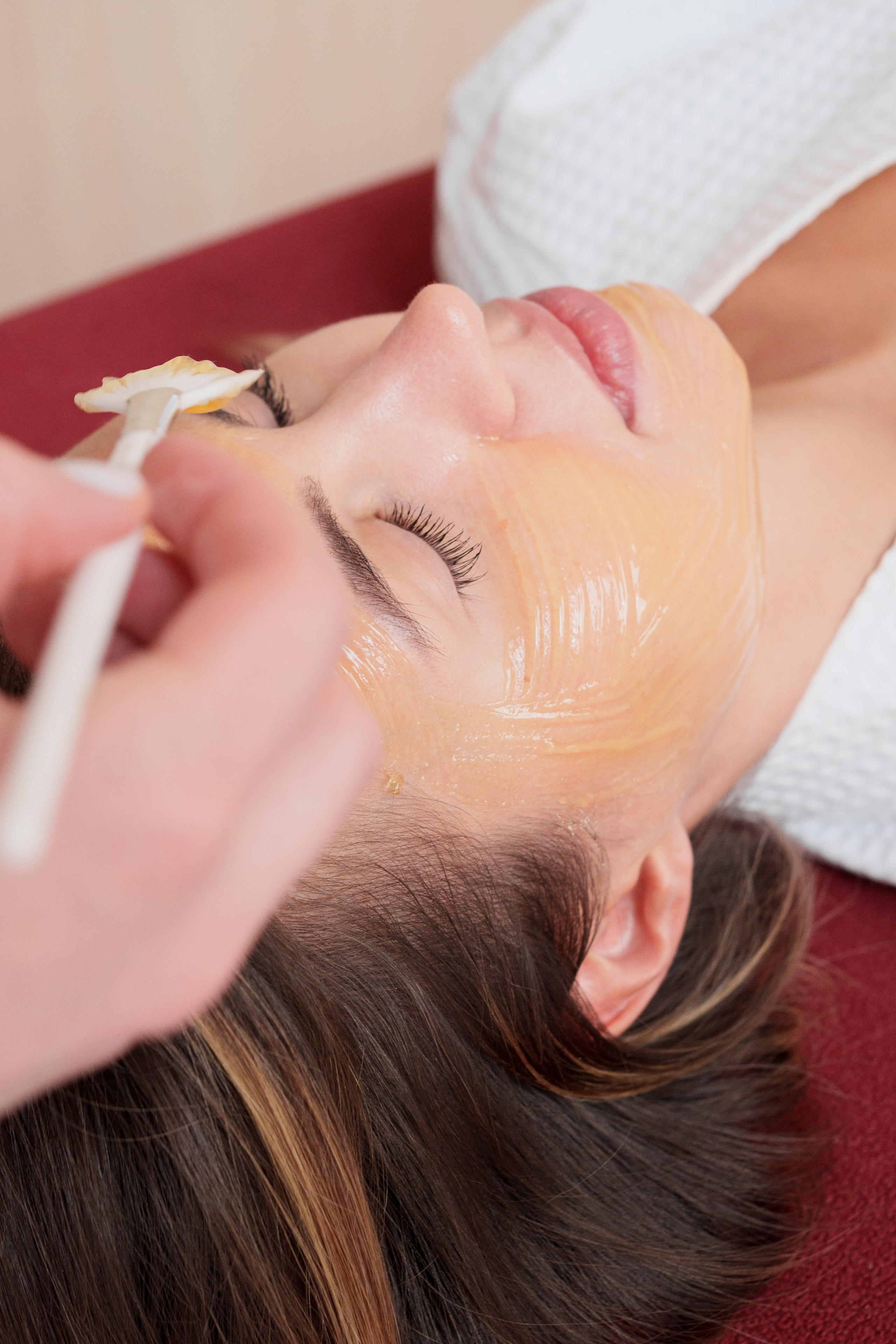 Массаж лица. Фотограф Виктория Юленкова