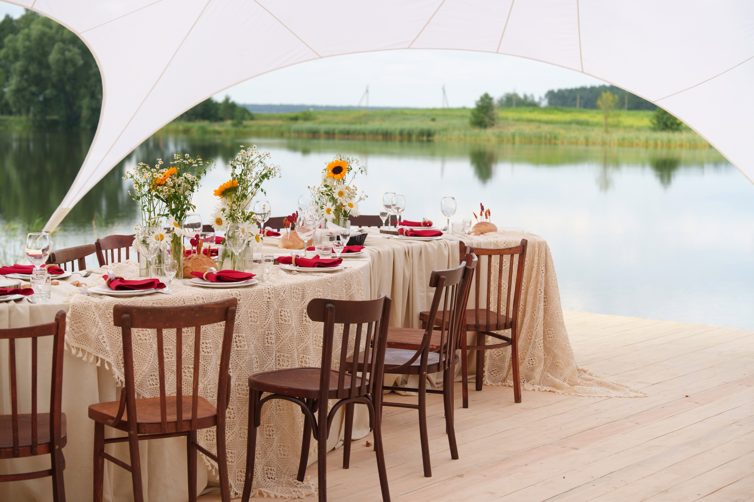 Михаил и Ольга (банкетная часть г. Брянск). Свадебный и репортажный фотограф Элина Козырьянова