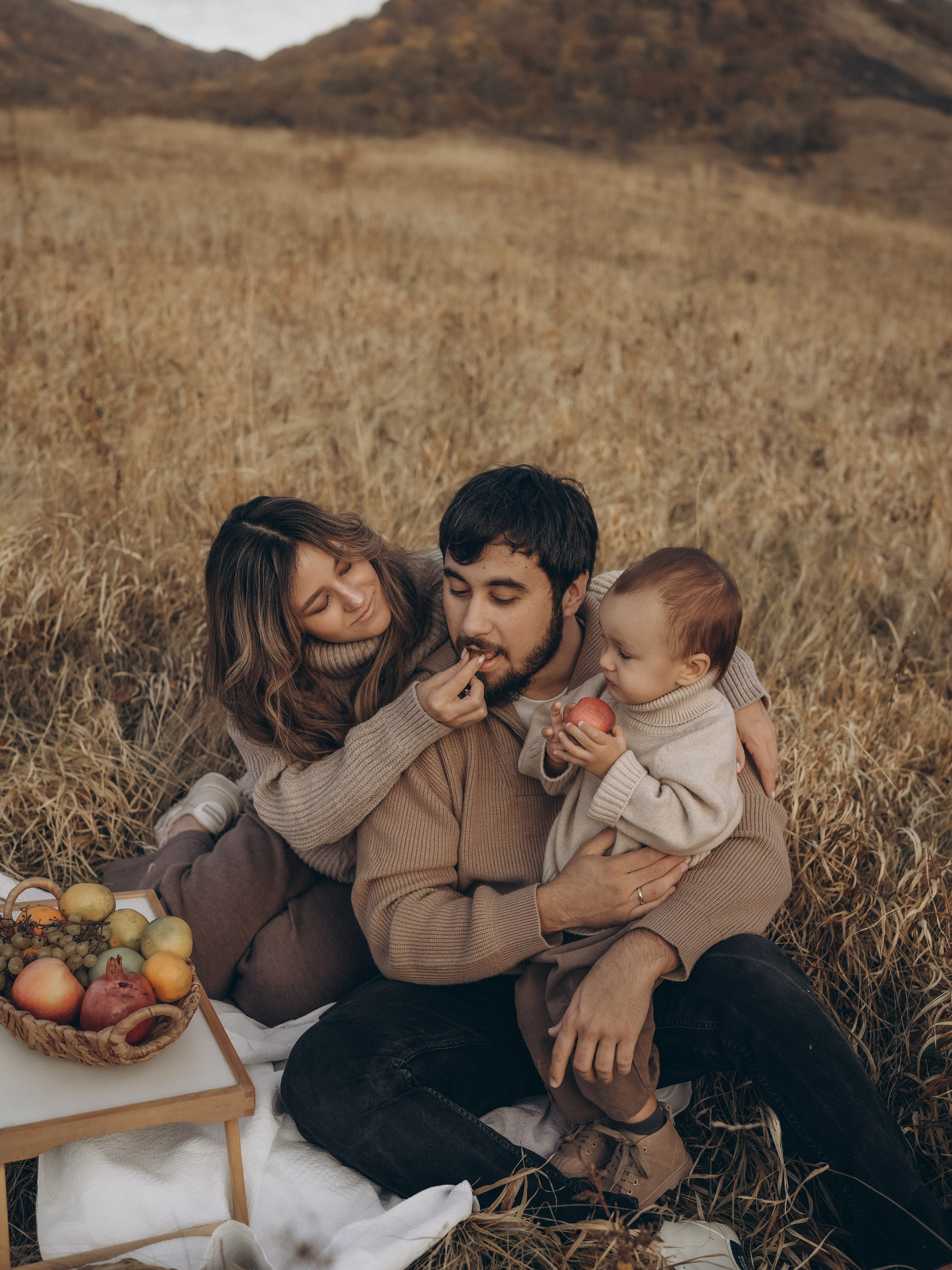 Семейная съемка Гаяны, Аркадия и малыша Самуила. Свадебный фотограф Ирина Беляева Пятигорск|Кисловодск|Эльбрус|Домбай